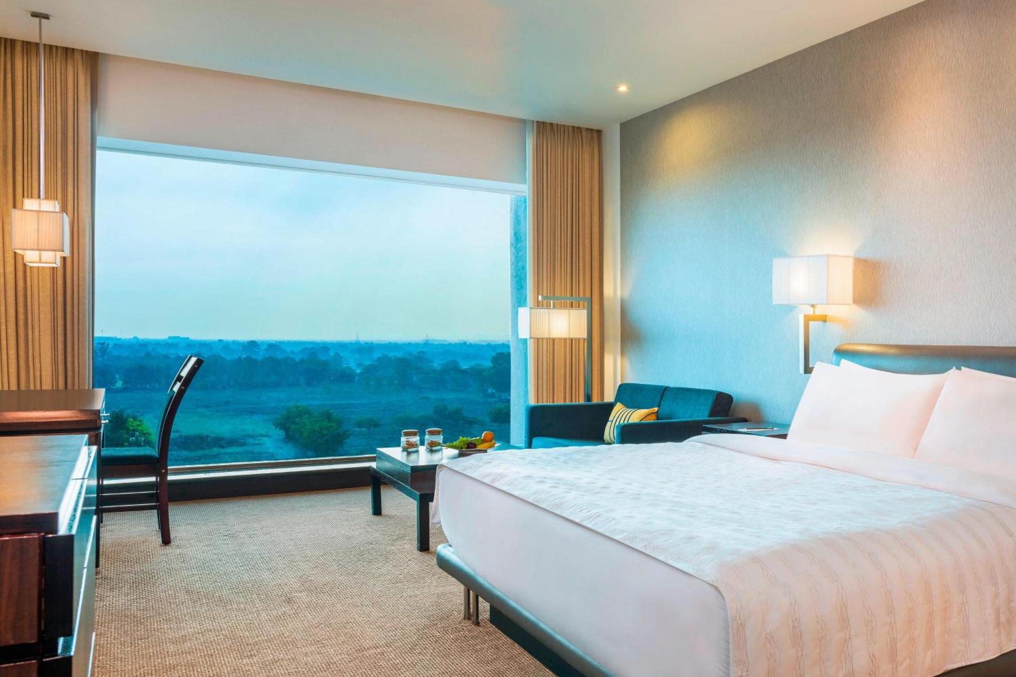 Hotel Le Meridien 5*