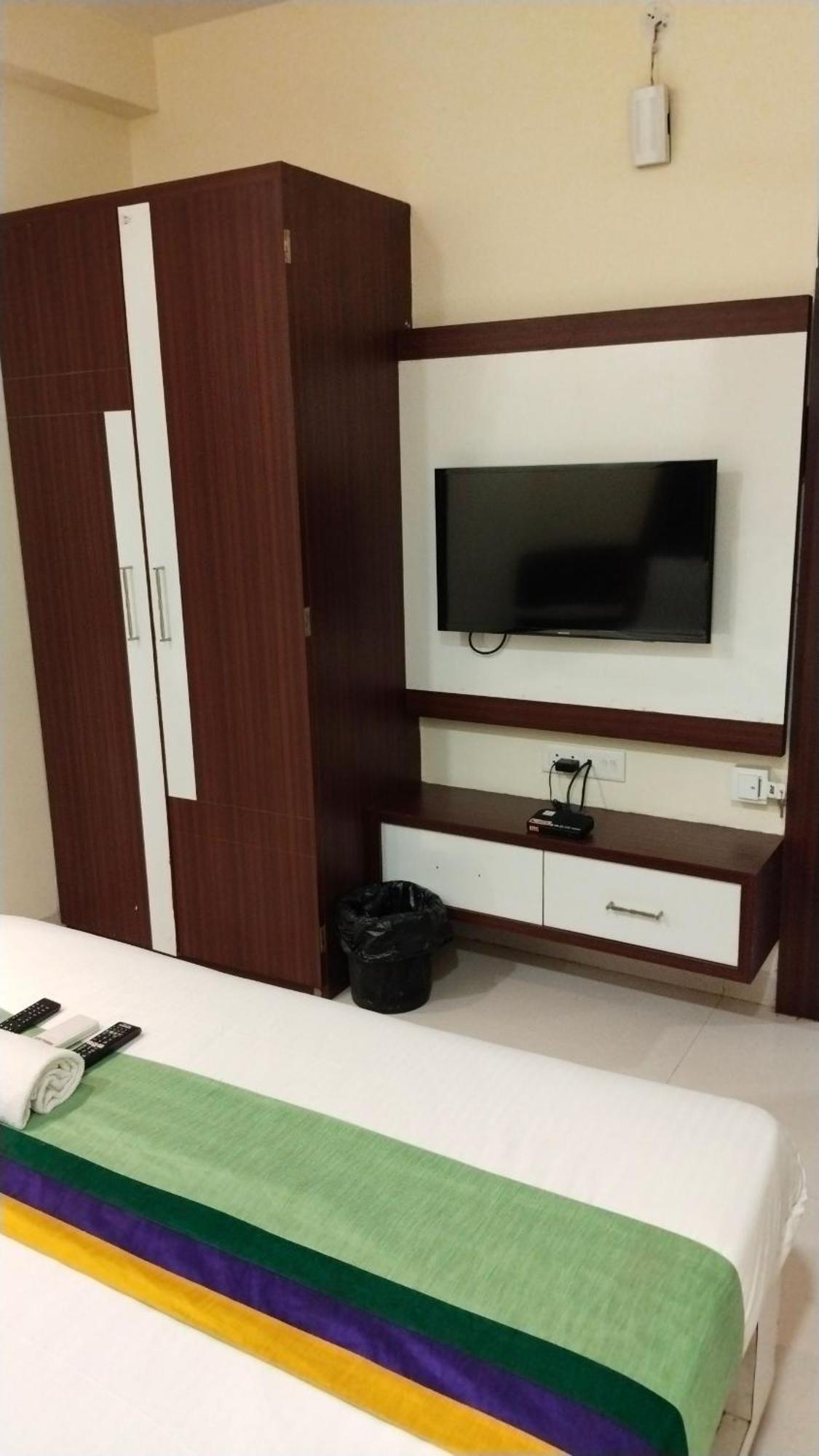 Restr Hotel Nagpur