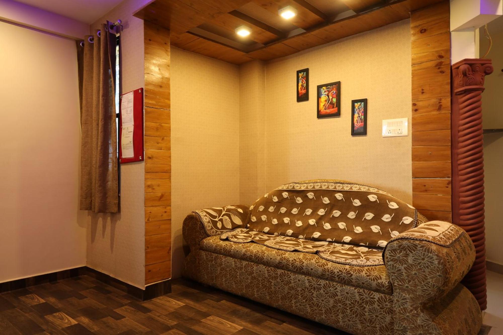 Hotel O Prithvi 3*