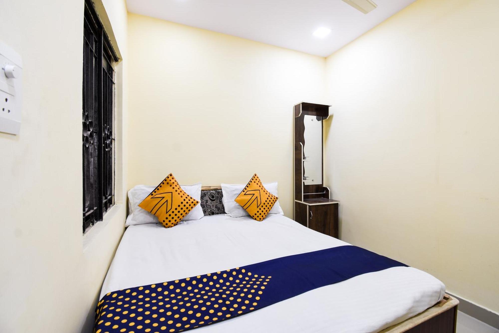 Hotel O Gaurav Nagpur