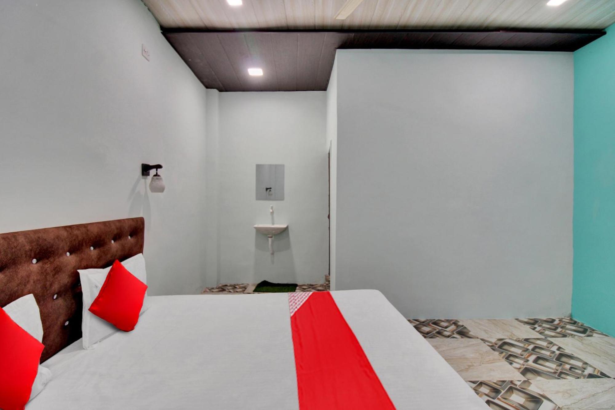 Hotel O The Village Resort 3*