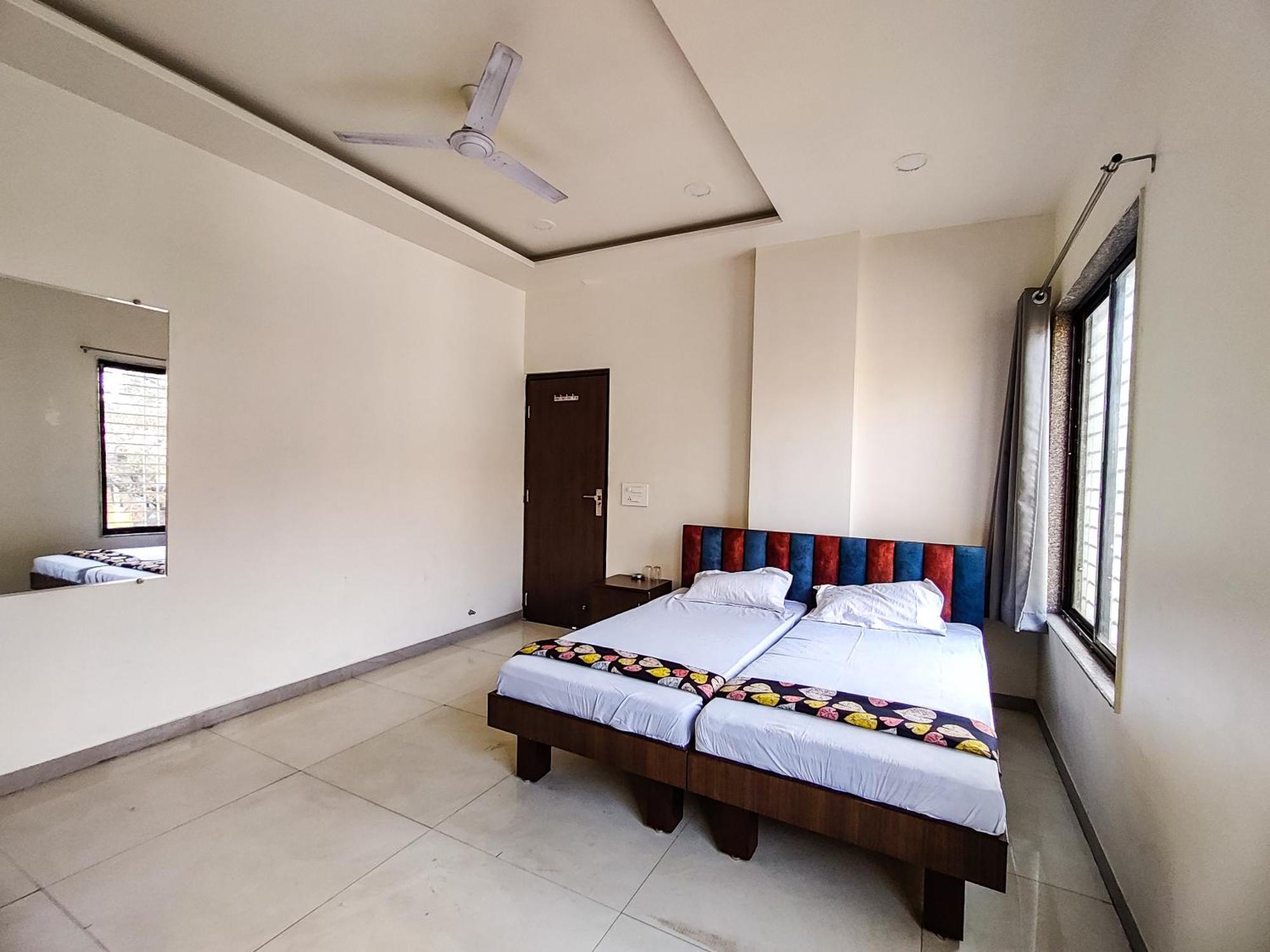 Hotel Basera Ac &