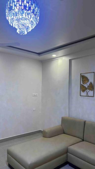 Airport 2 Bhk Near Airport Apartment