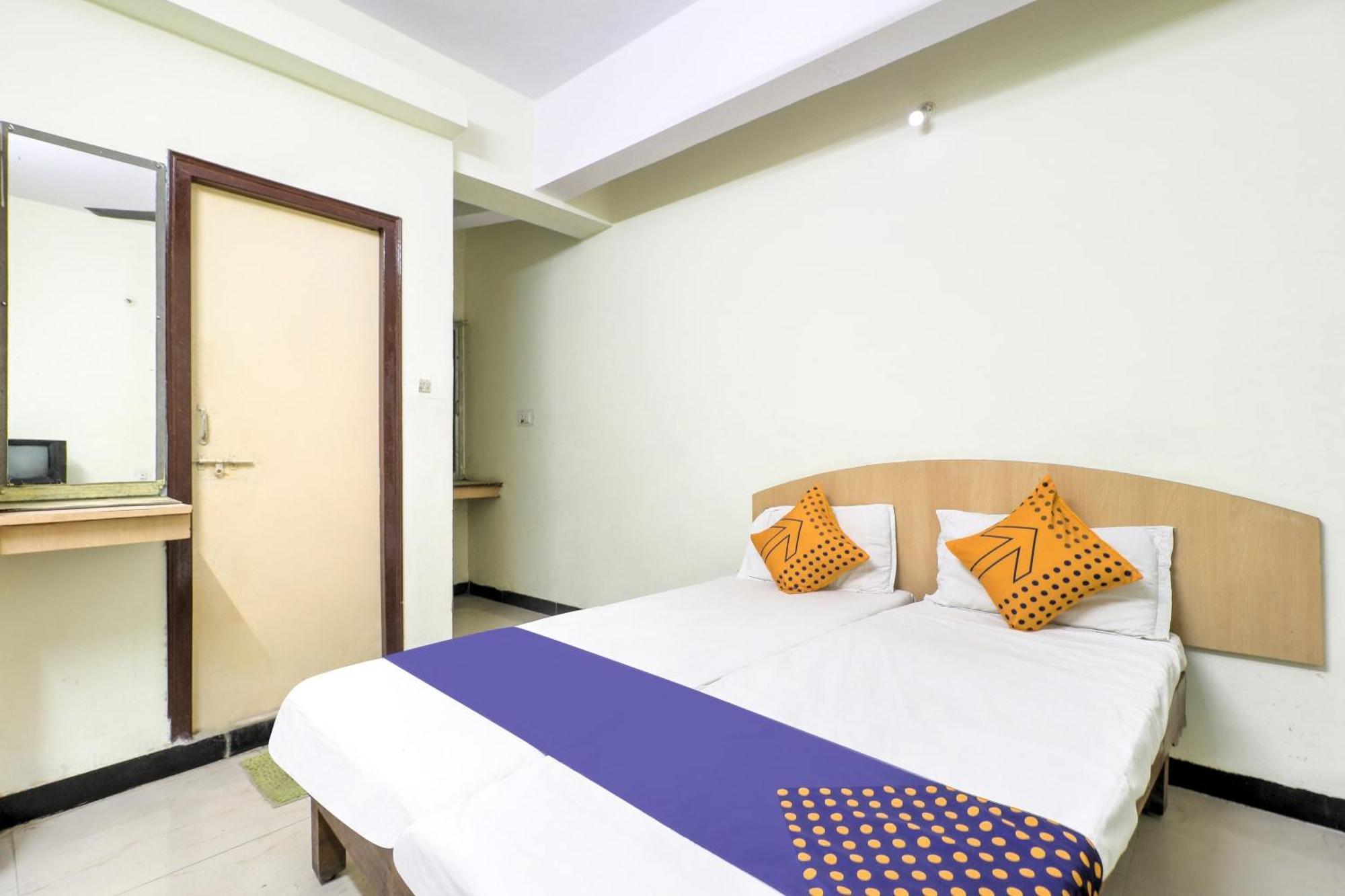 Hotel Spot On Sanskriti 2*