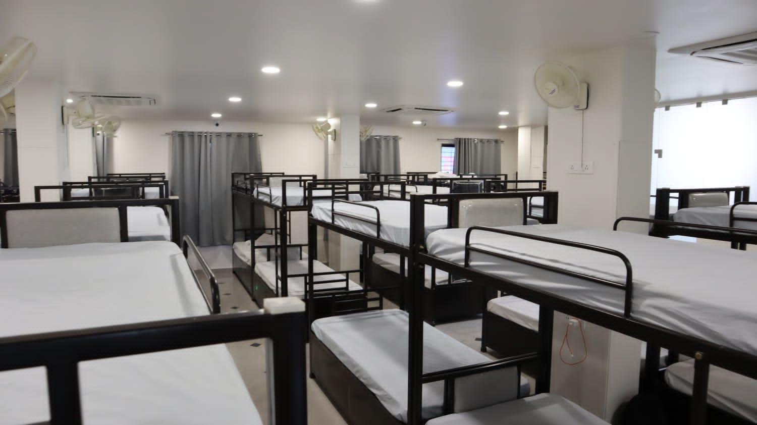 Hotel Basera Ac & Nagpur