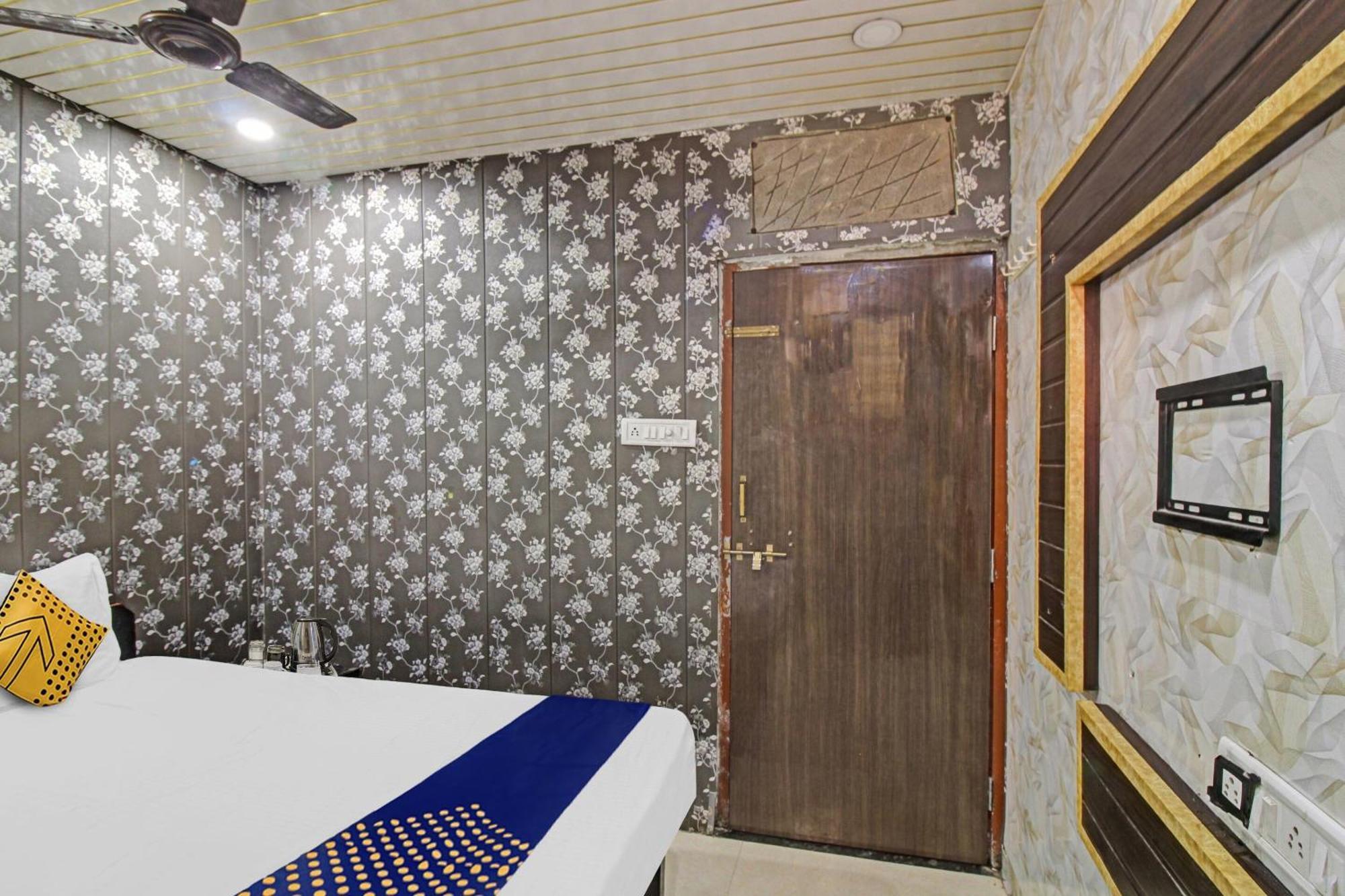 Spot On Shree Ganesh Hotel