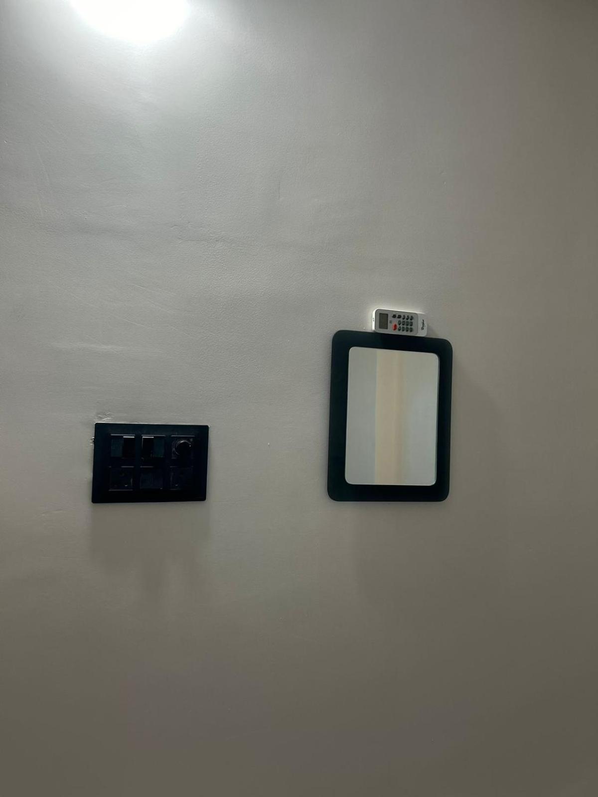 Self Check In 1bhk Apartment *
