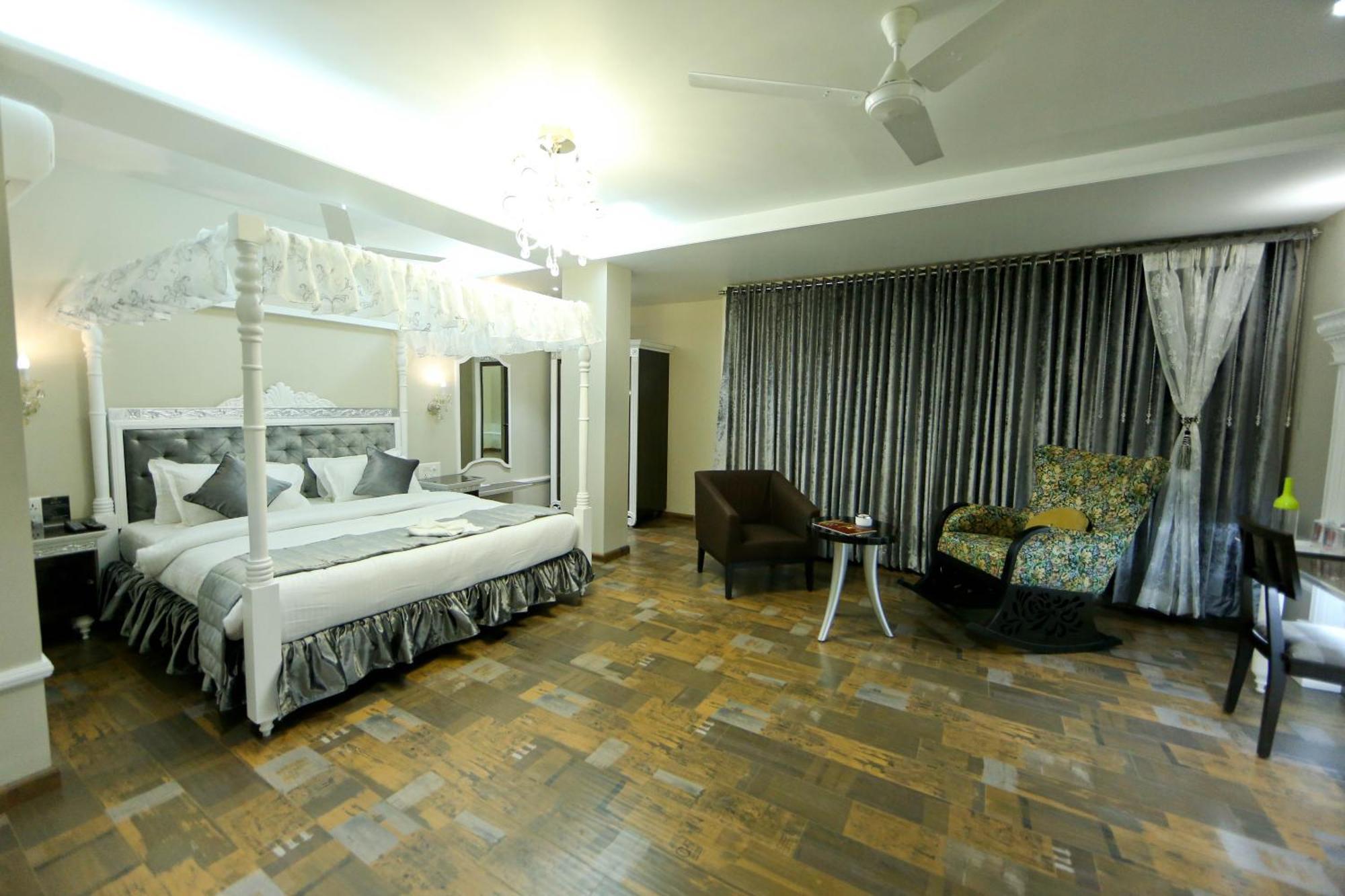 Hotel President 3*