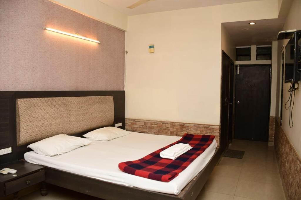 Hotel Gomti 5*