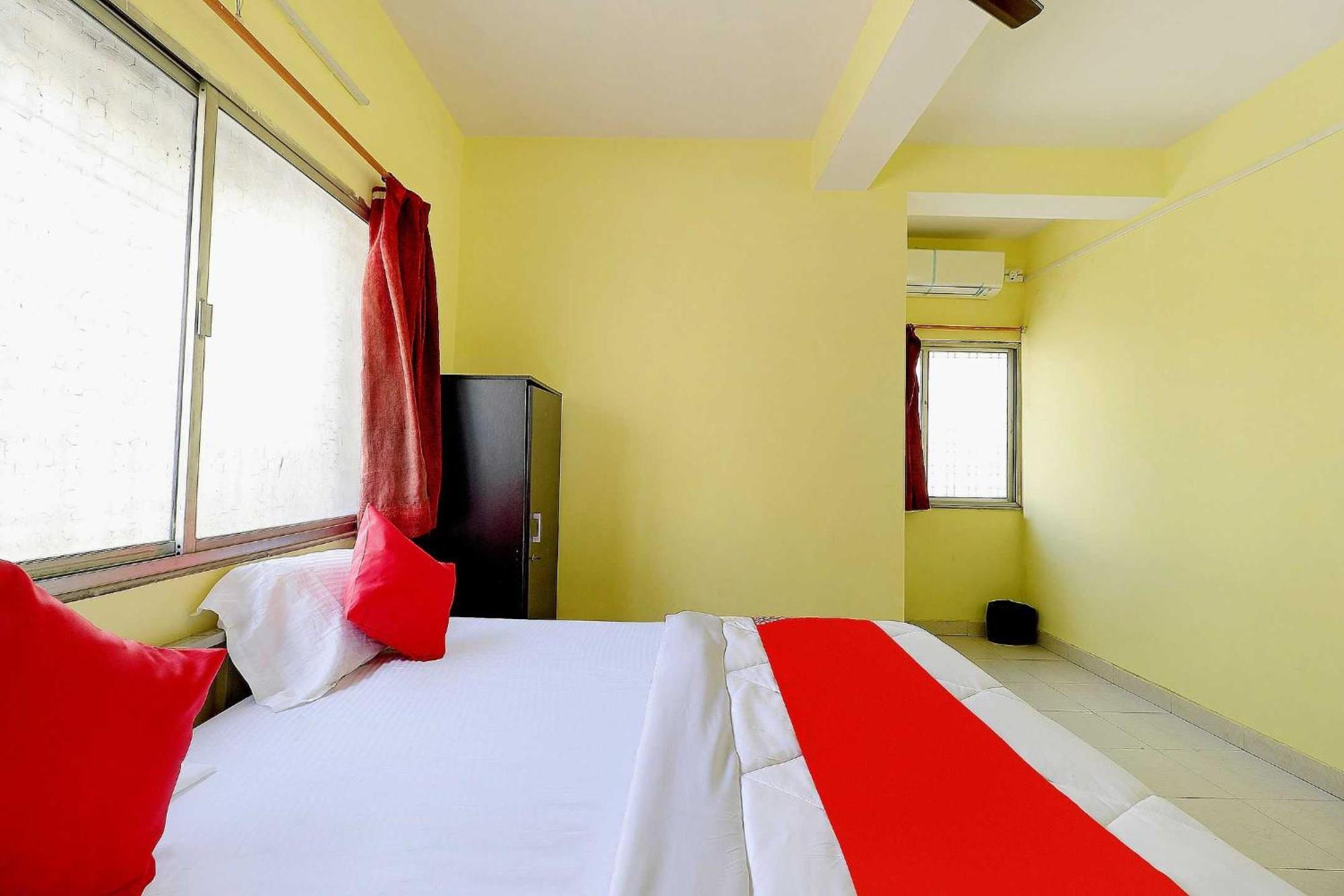 Hotel Oyo Renuka Complex 3*