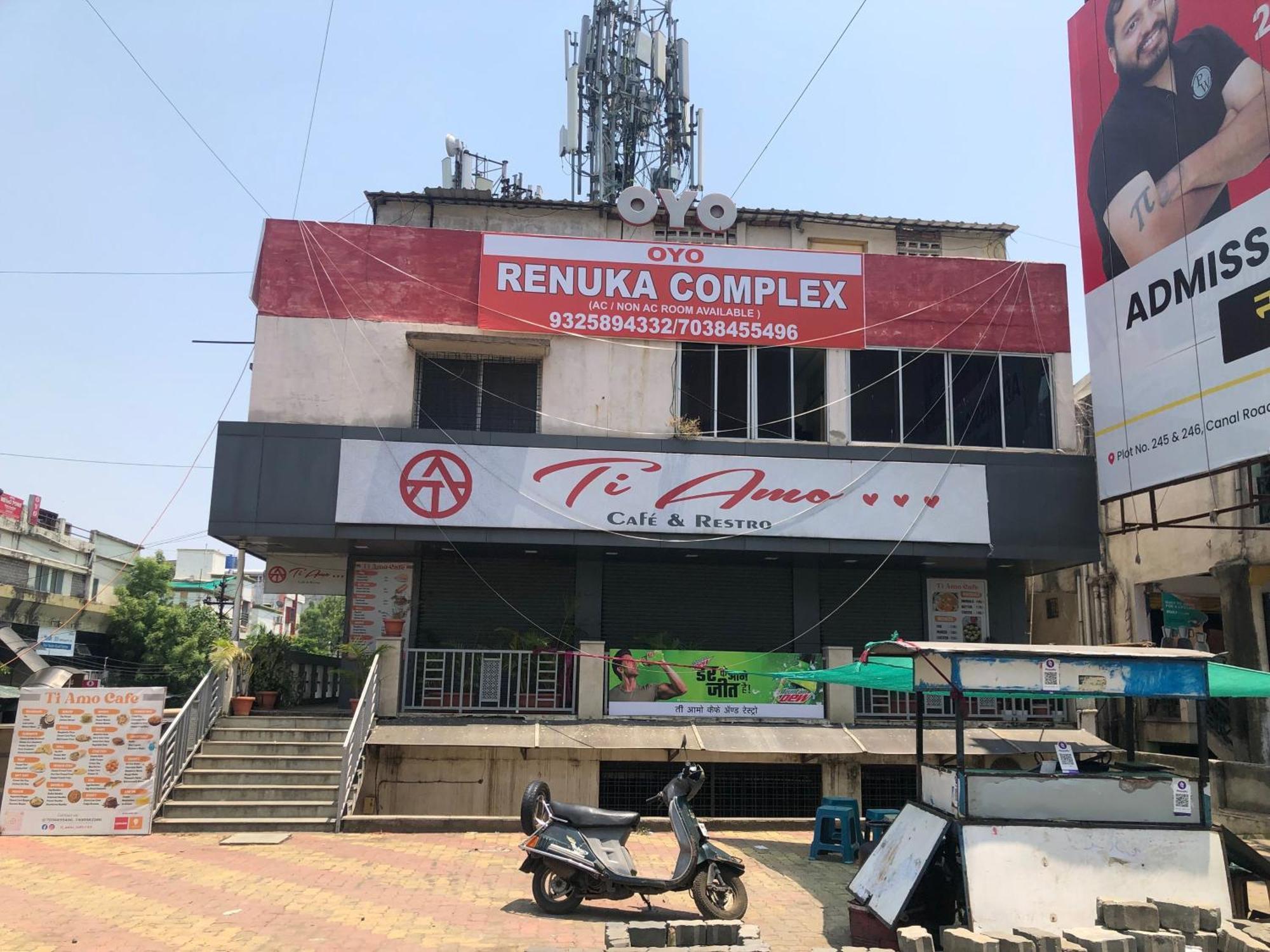 Oyo Renuka Complex Hotel 3*
