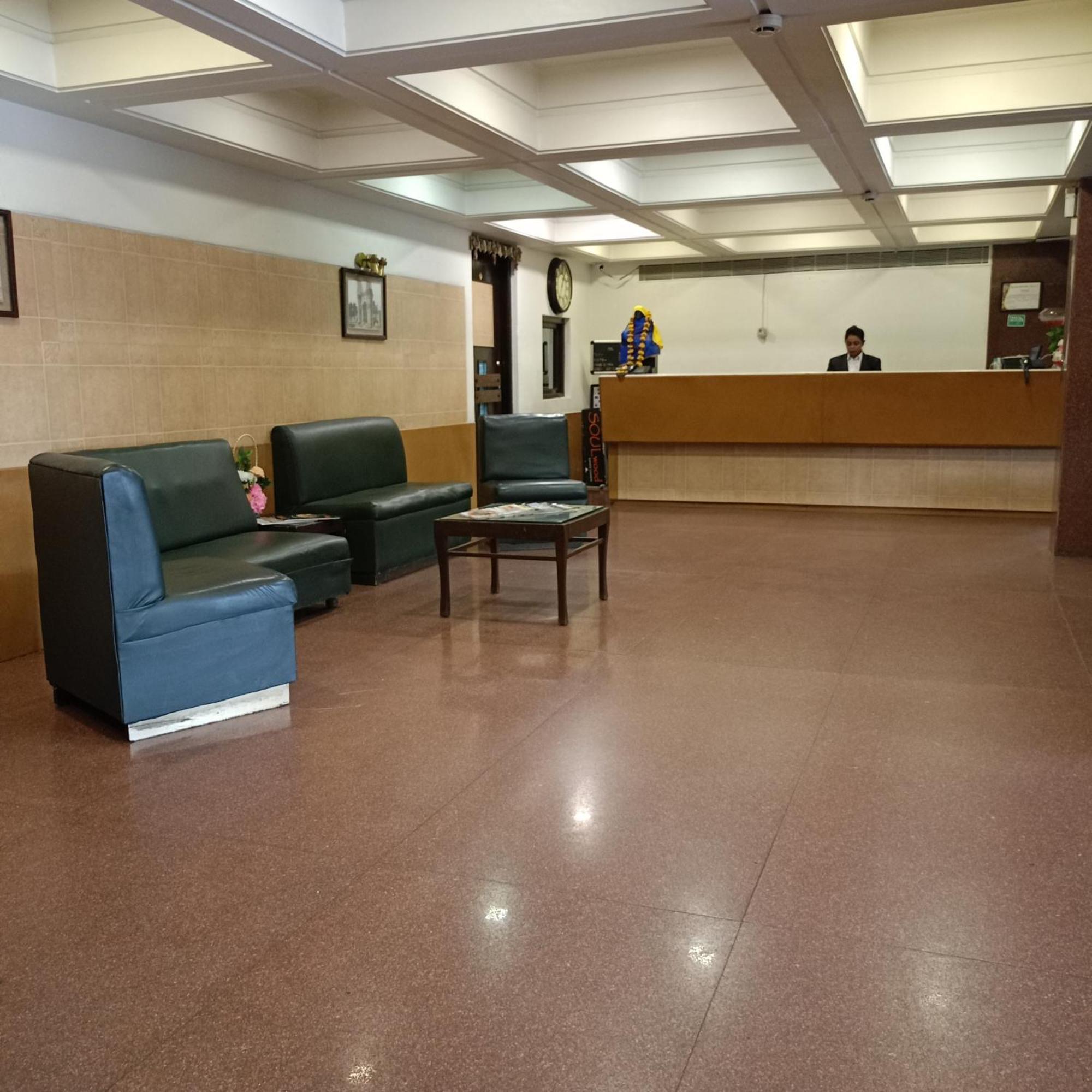 Heritage 2001, Hotel