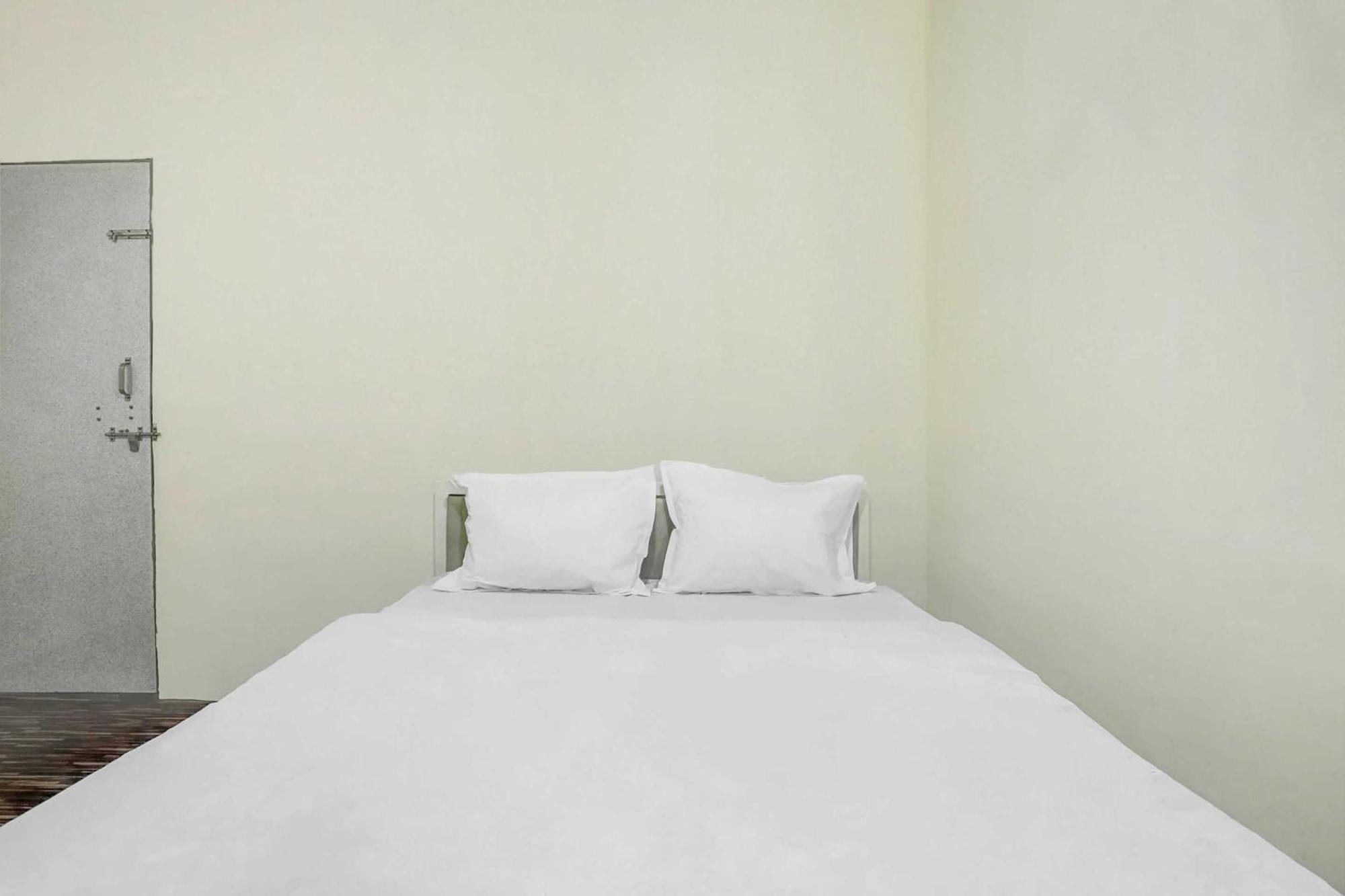 Hotel O Radhe Krishna 4*