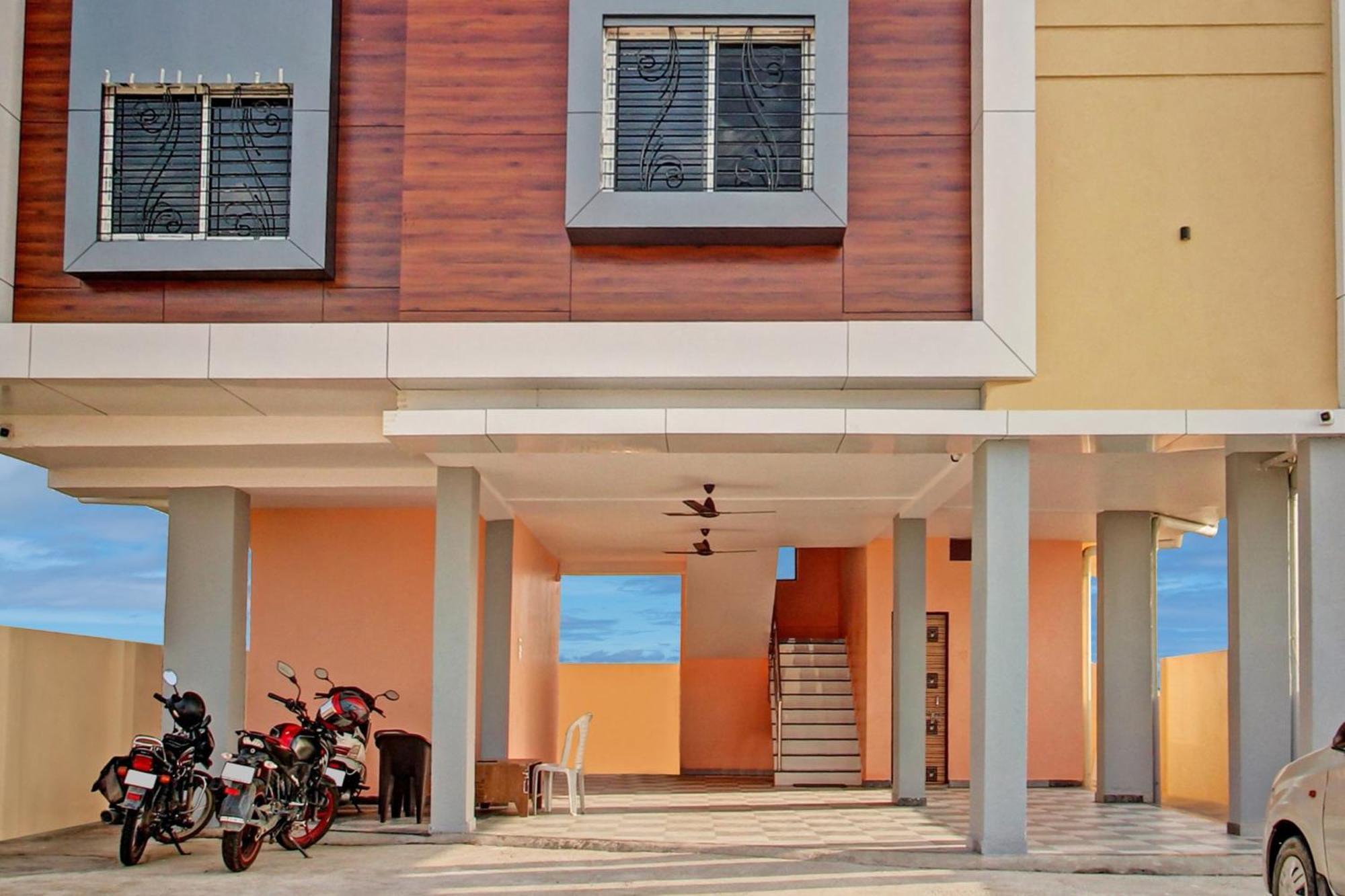 Hotel O Hotel Anand In 4*