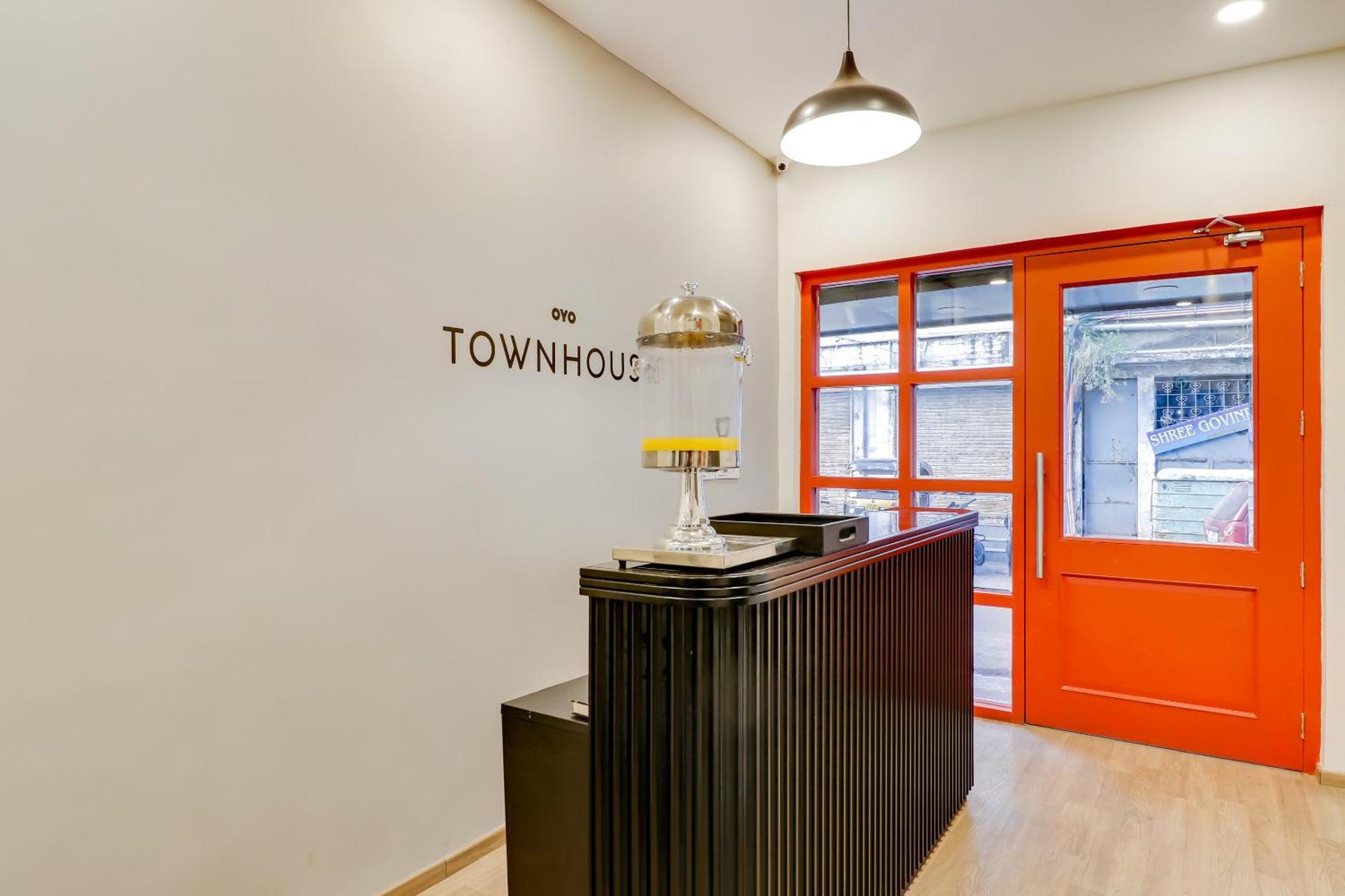 Hotel Townhouse Woodland 4*