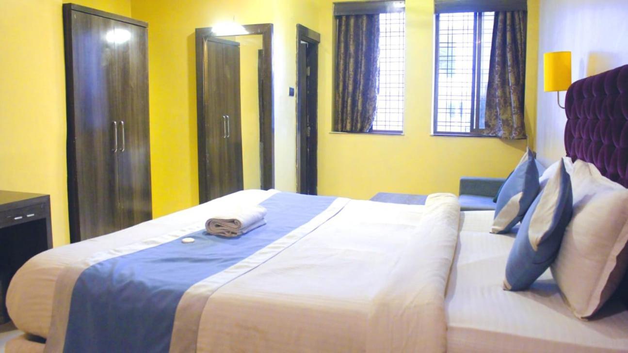 Parashar Check Hotel 2*