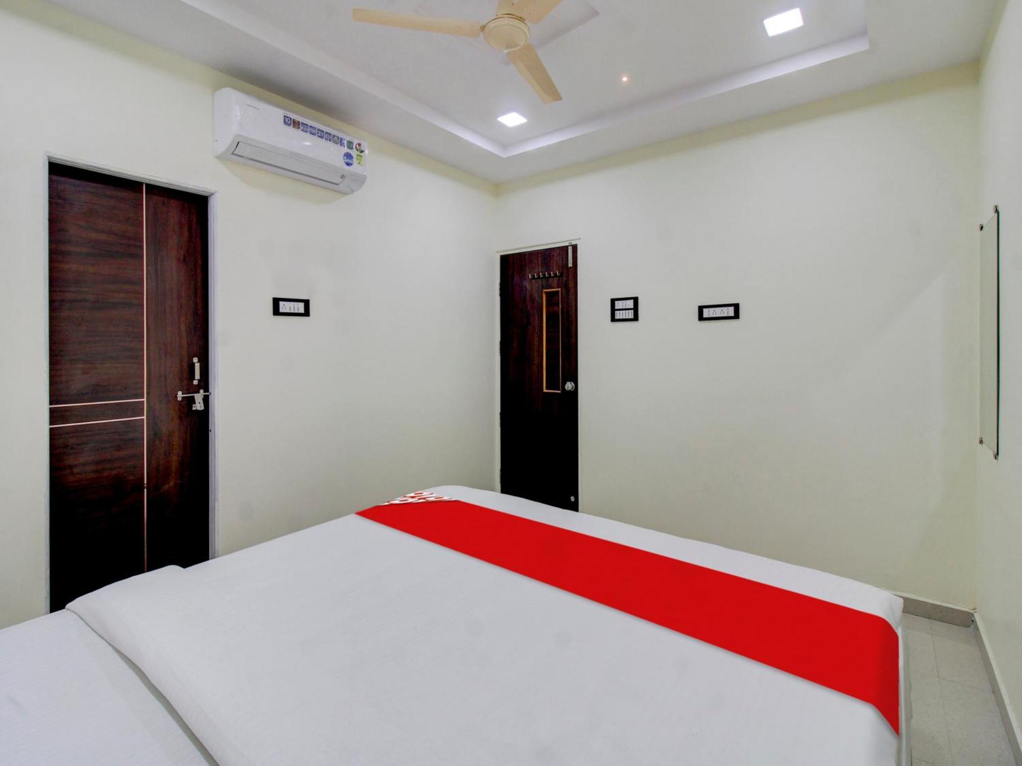 Hotel Hotel O Mk'S Lodging & Boarding