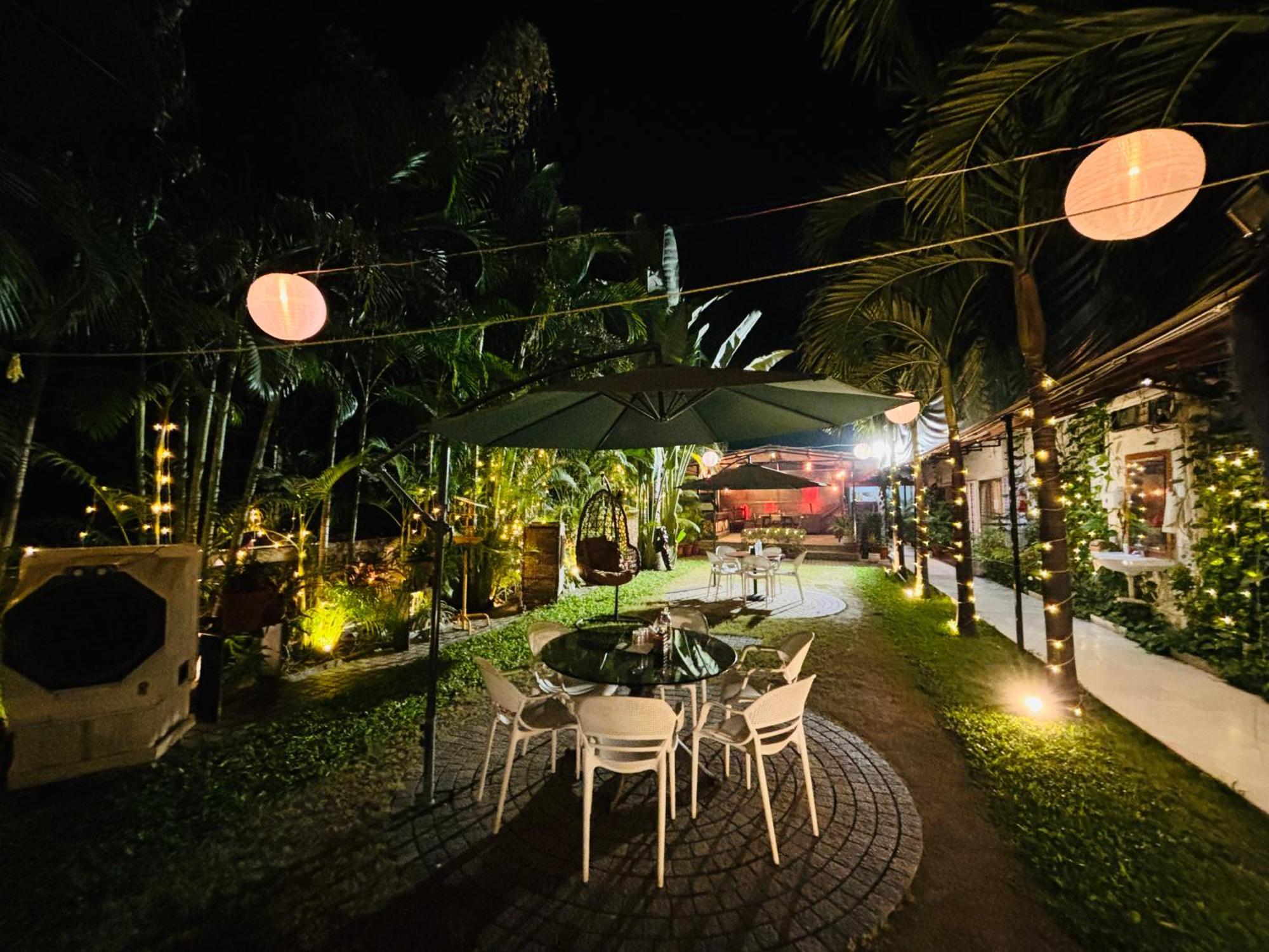 Hotel Royal Palms Luxury Service Nagpur