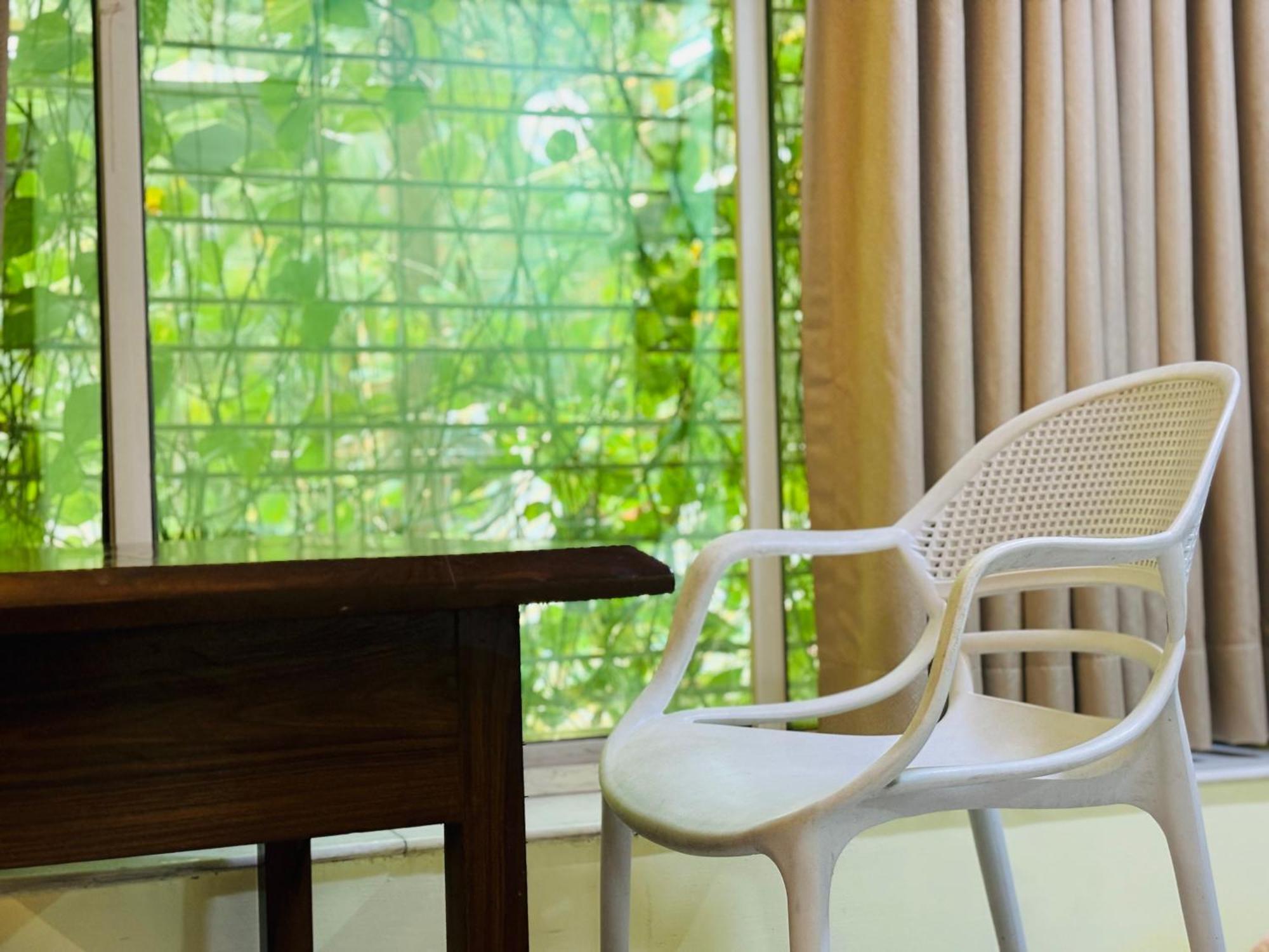 Royal Palms Luxury Service Hotel 3*