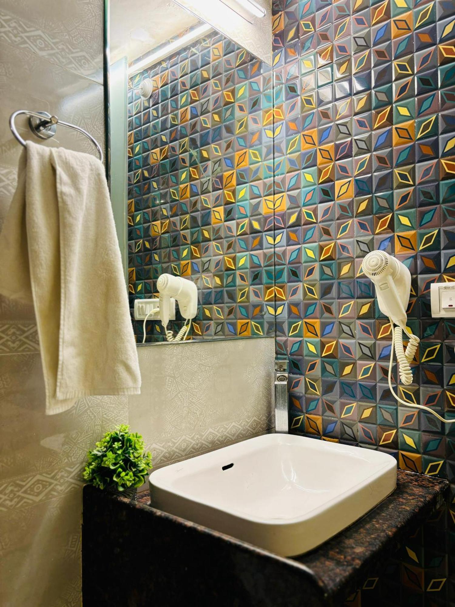Royal Palms Luxury Service
