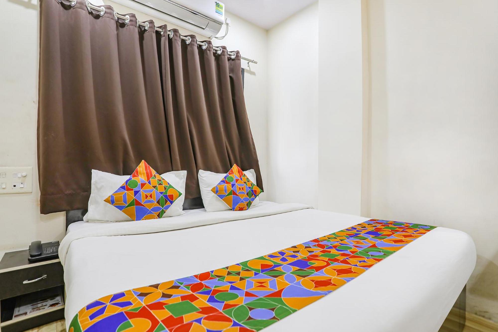 Hotel Fabhotel New Shraddha - Nr Airport Colony