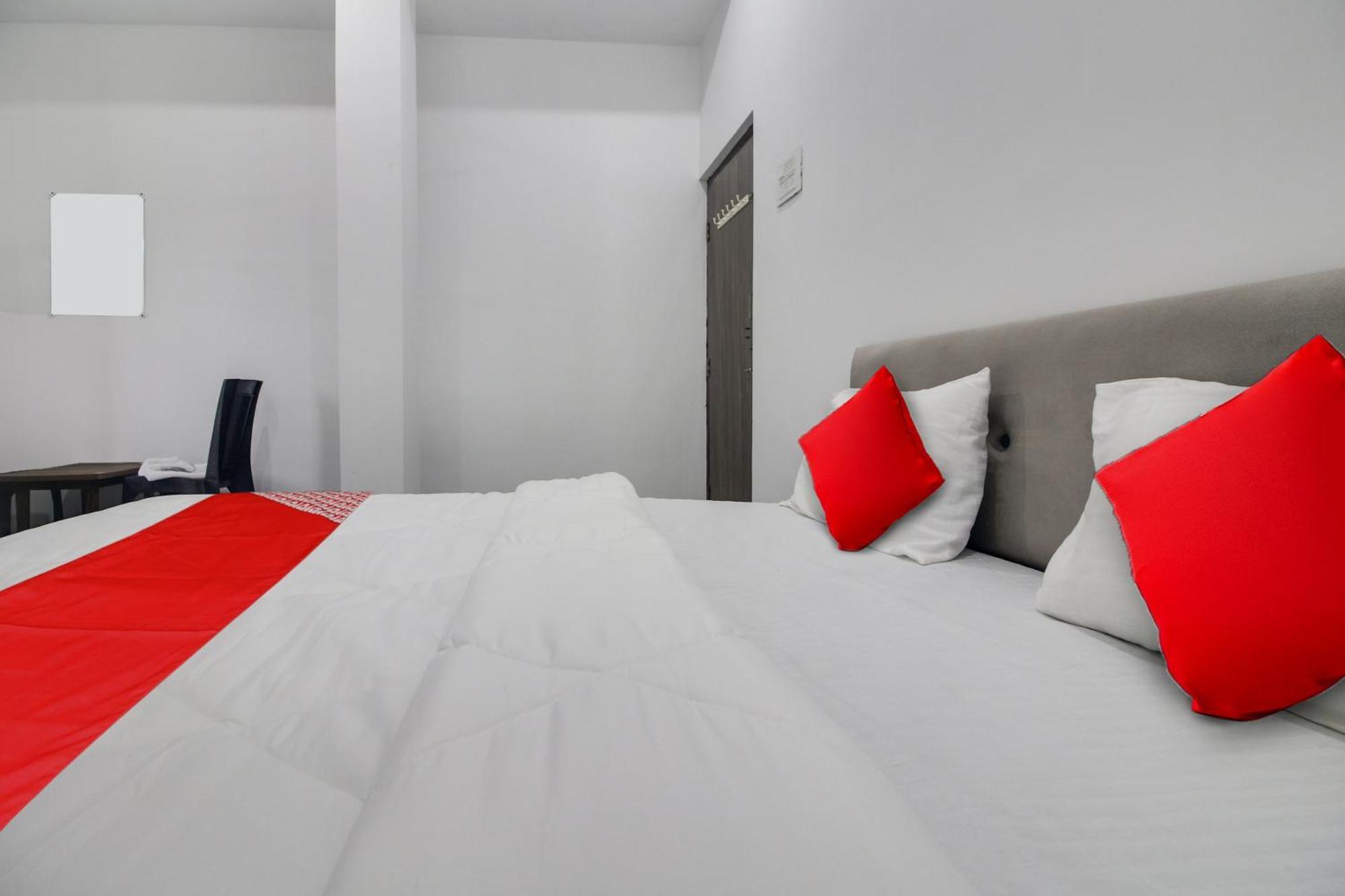 Hotel O Ashoka Nagpur