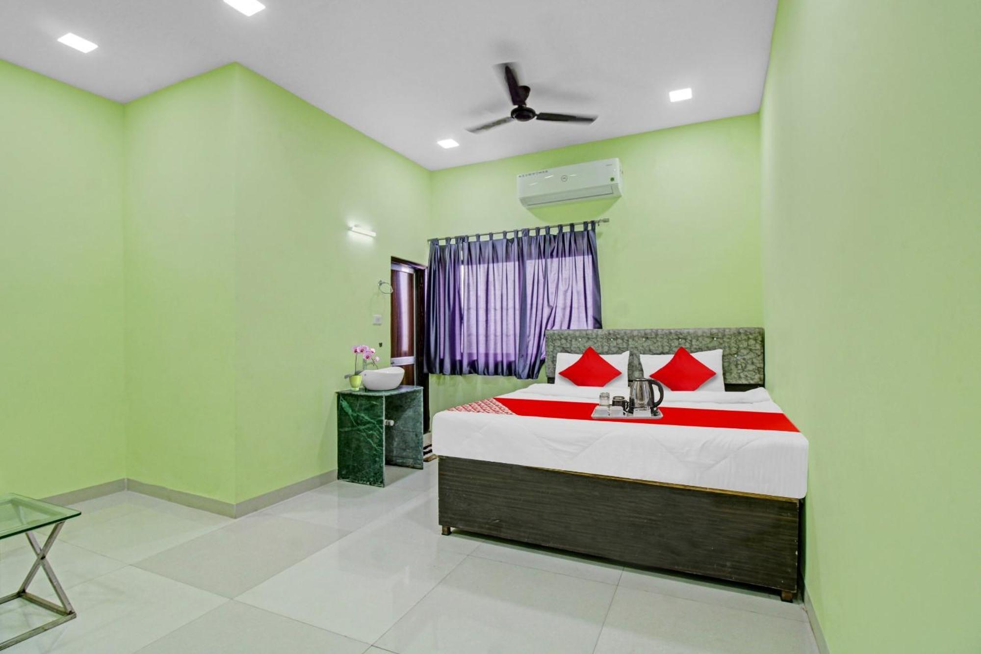 Hotel Flagship Prasad Mangal Karyalay