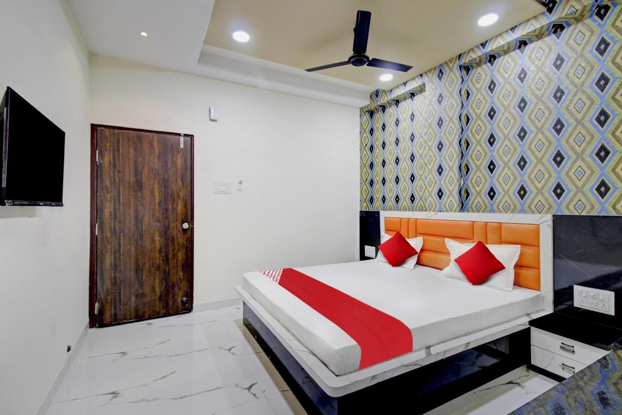 O One Plus Nagpur