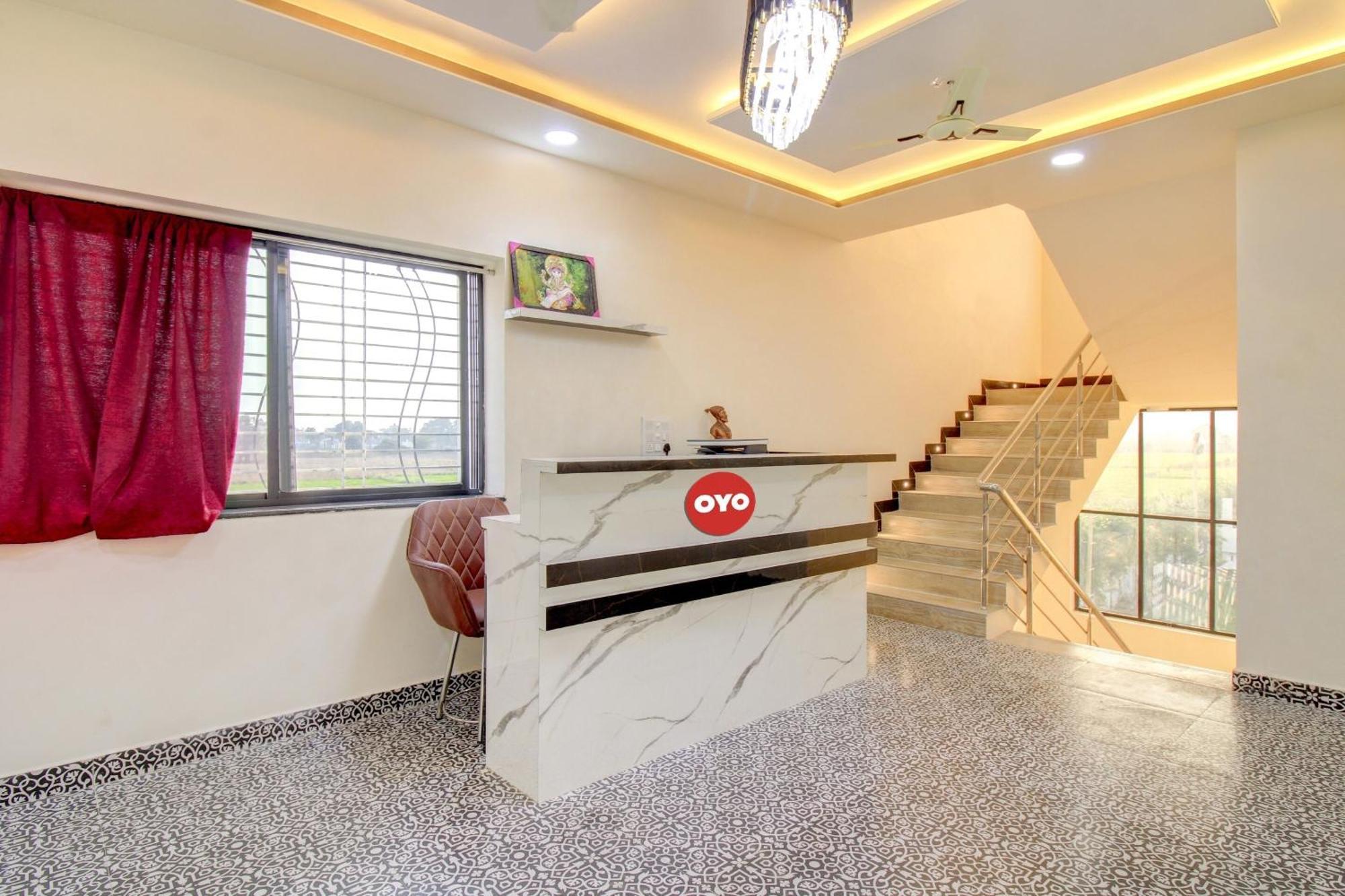 Hotel O One Plus