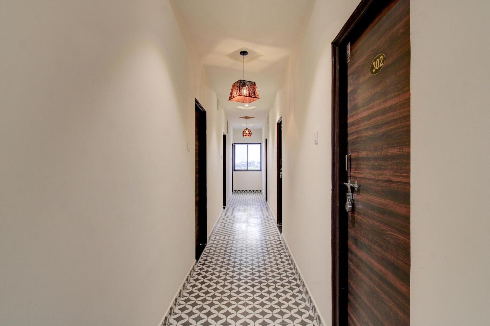 O One Plus Hotel