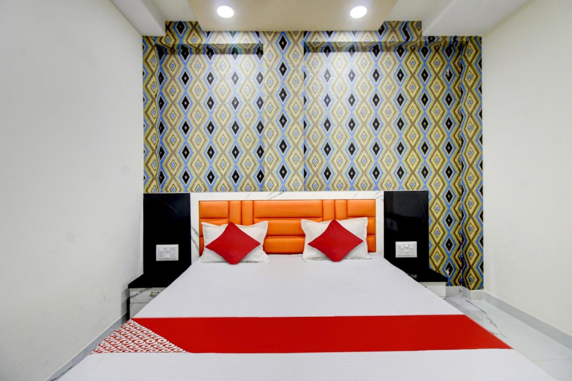 O One Plus Hotel Nagpur