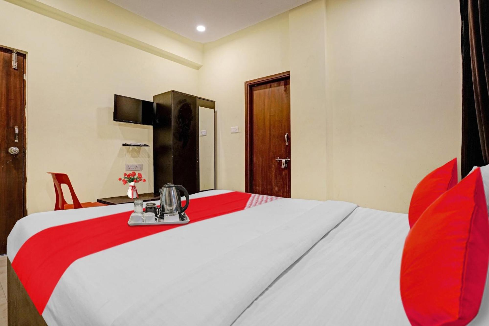 Oyo Trance Hotel 3*