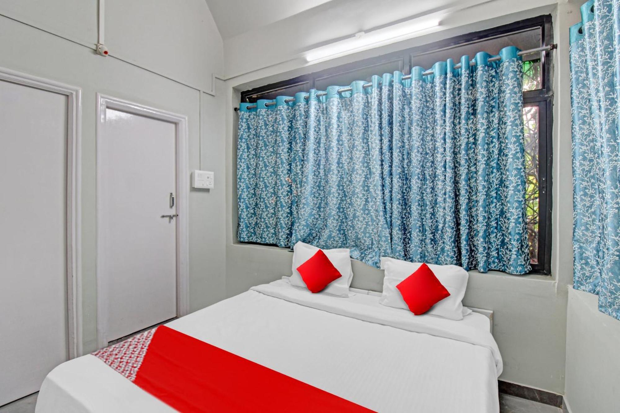 Super Hotel O Moonlight Inn Hotel 4*