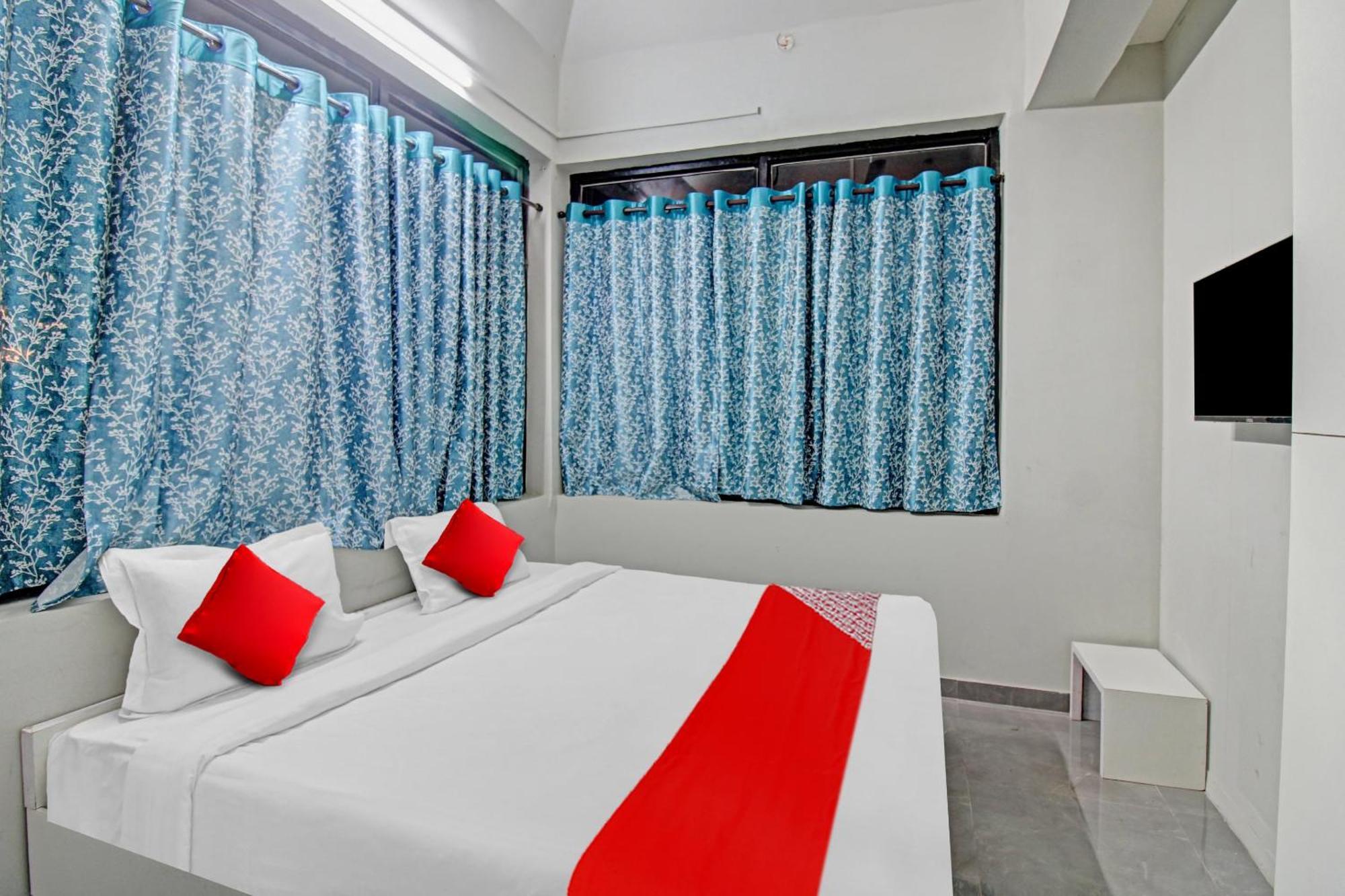 Super Hotel O Moonlight Inn Hotel 4*