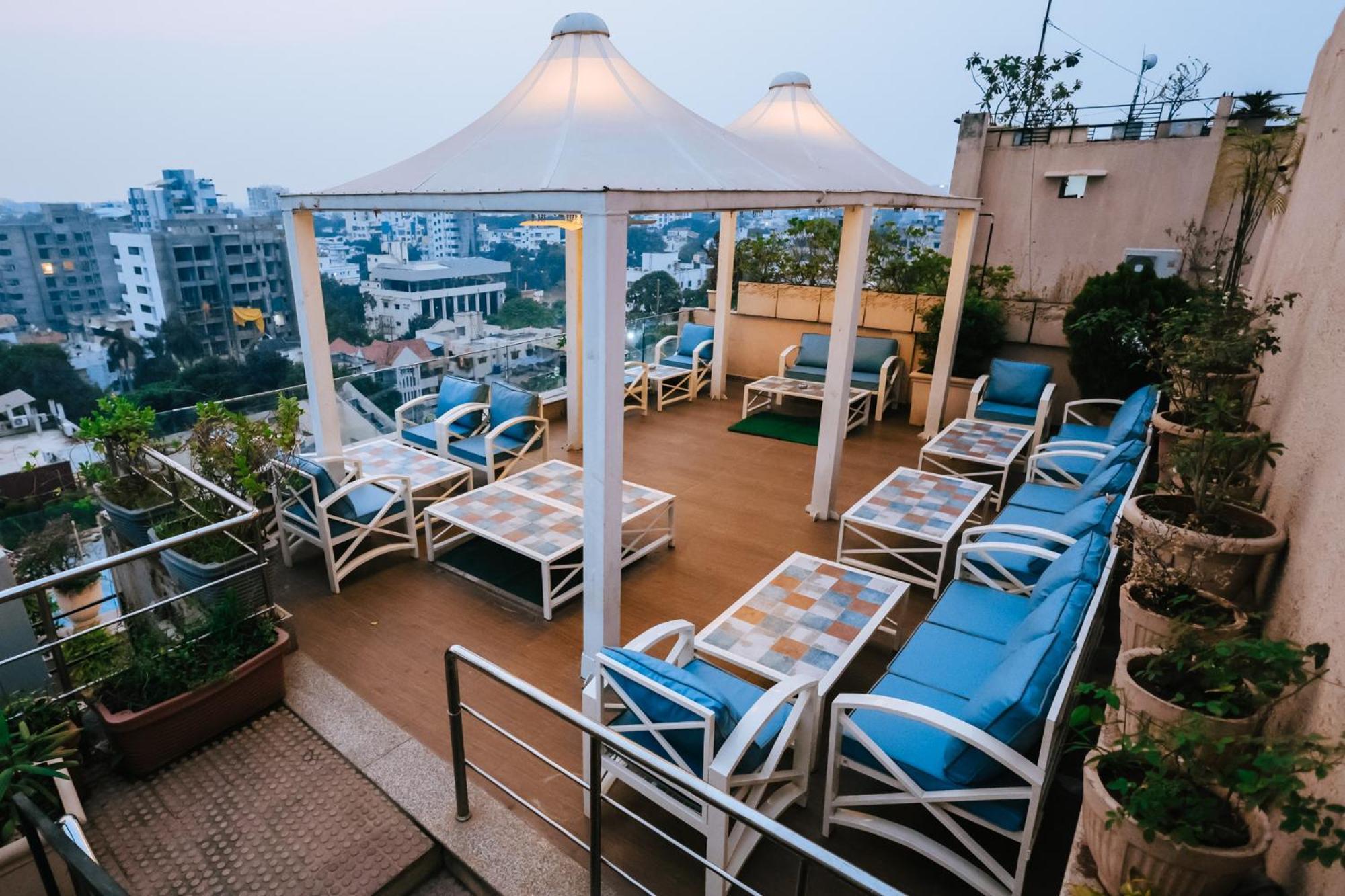 Hotel The Ashok 3*