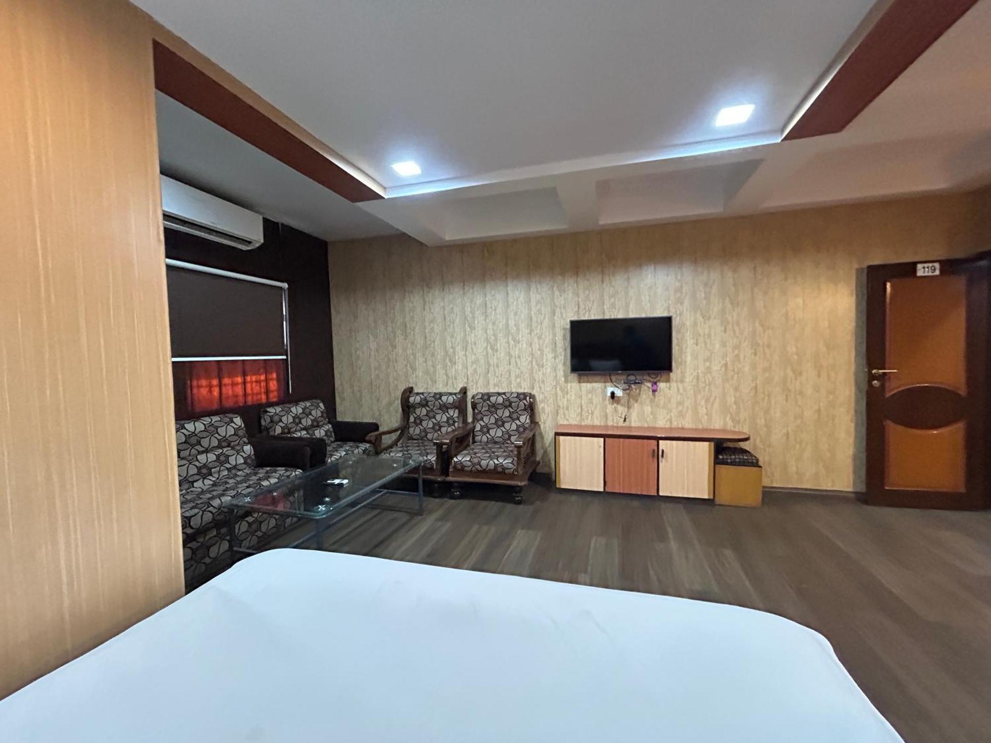 Hotel Swagstay Rahul 3*