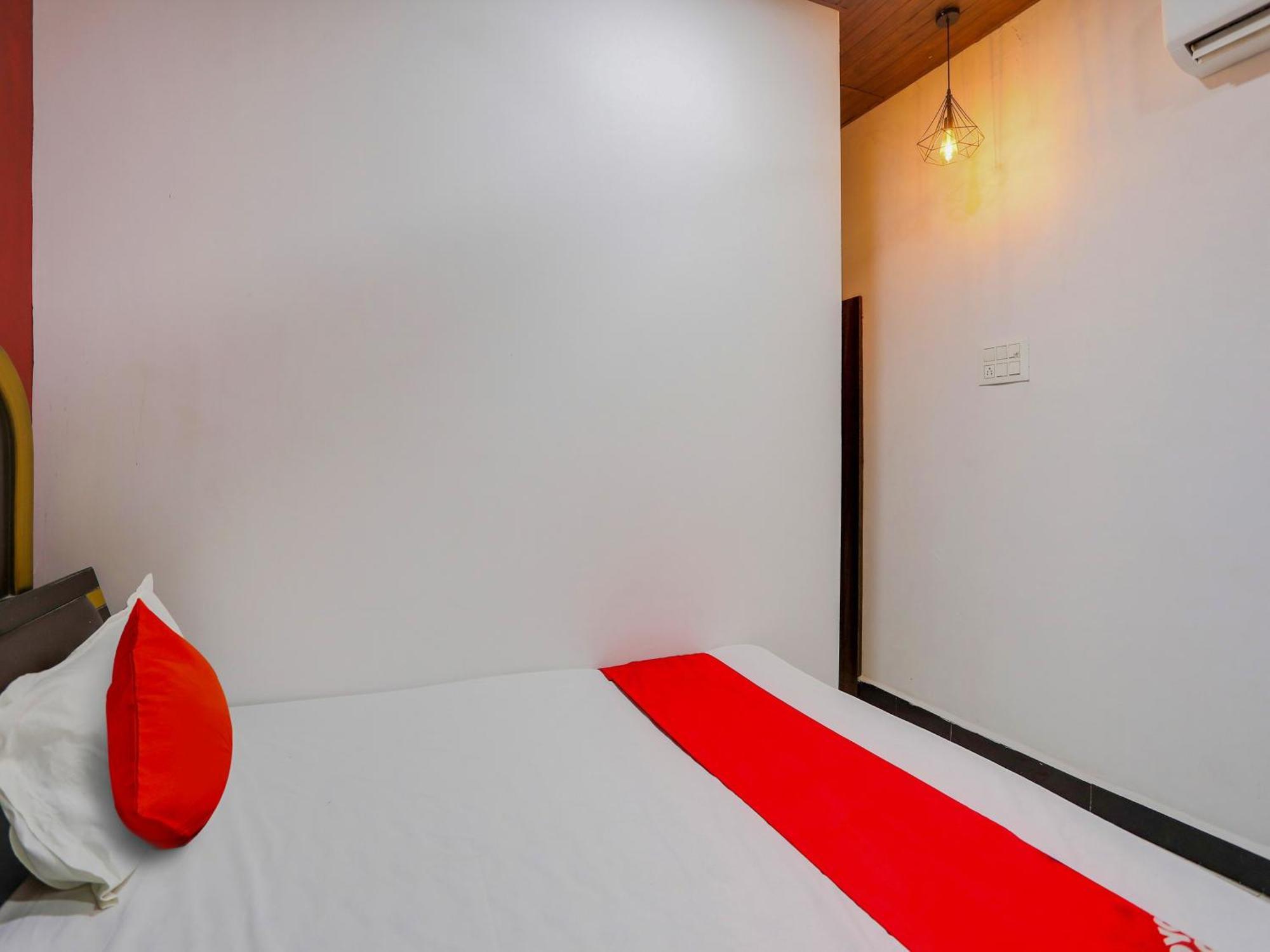 Hotel Flagship Shree Krishna Restaurant Nagpur