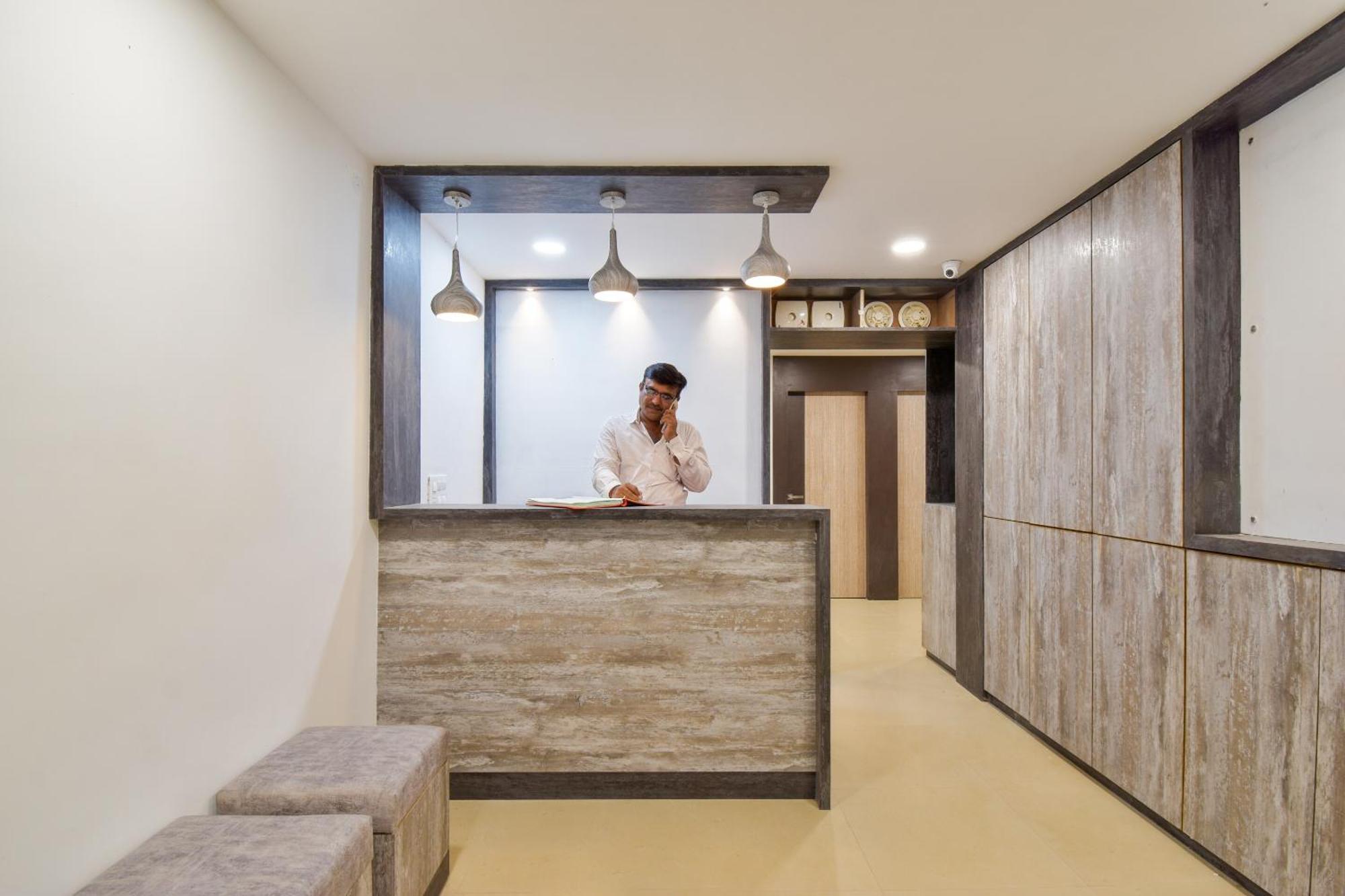 O Niraj 3* Nagpur