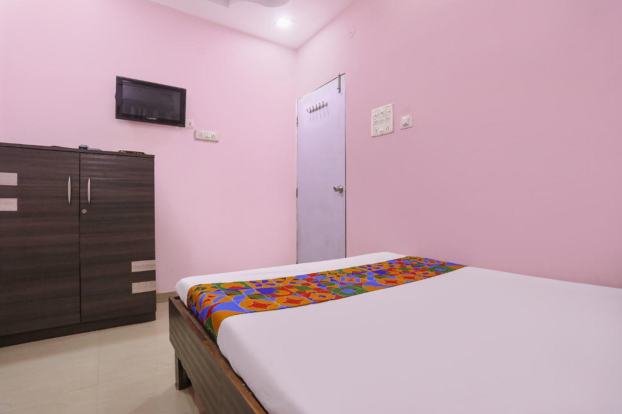 Fabhotel Tara Deluxe - 1200 Meter From Yashwant Stadium Hotel Nagpur
