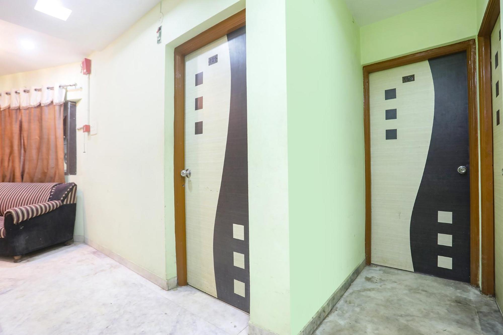 Fabhotel Tara Deluxe - 1200 Meter From Yashwant Stadium Hotel 3*