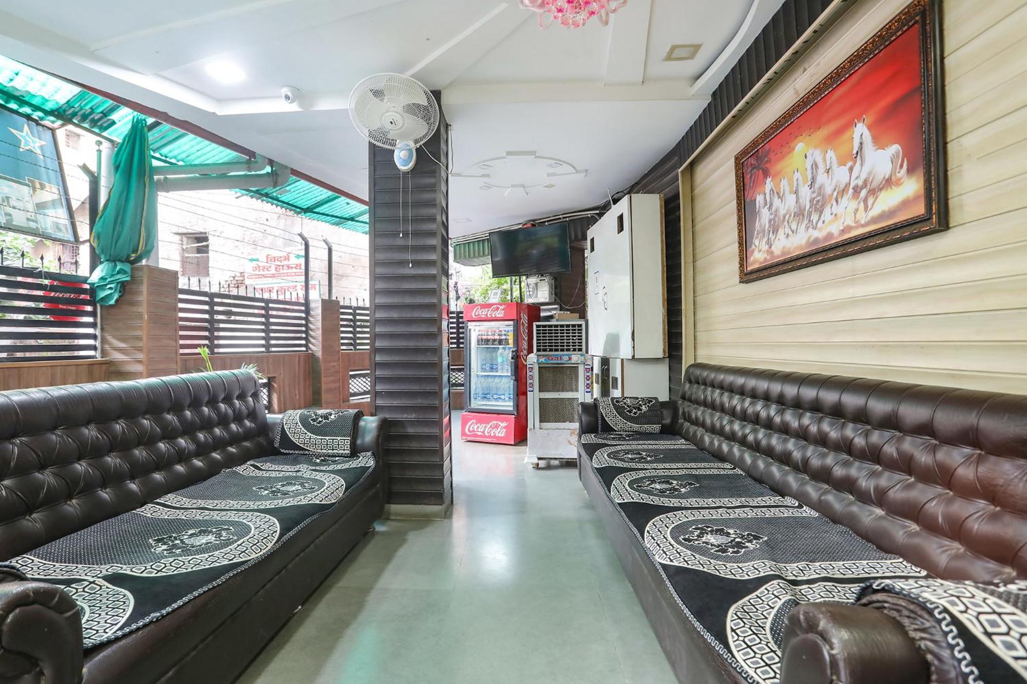 Fabhotel Tara Deluxe - 1200 Meter From Yashwant Stadium Nagpur