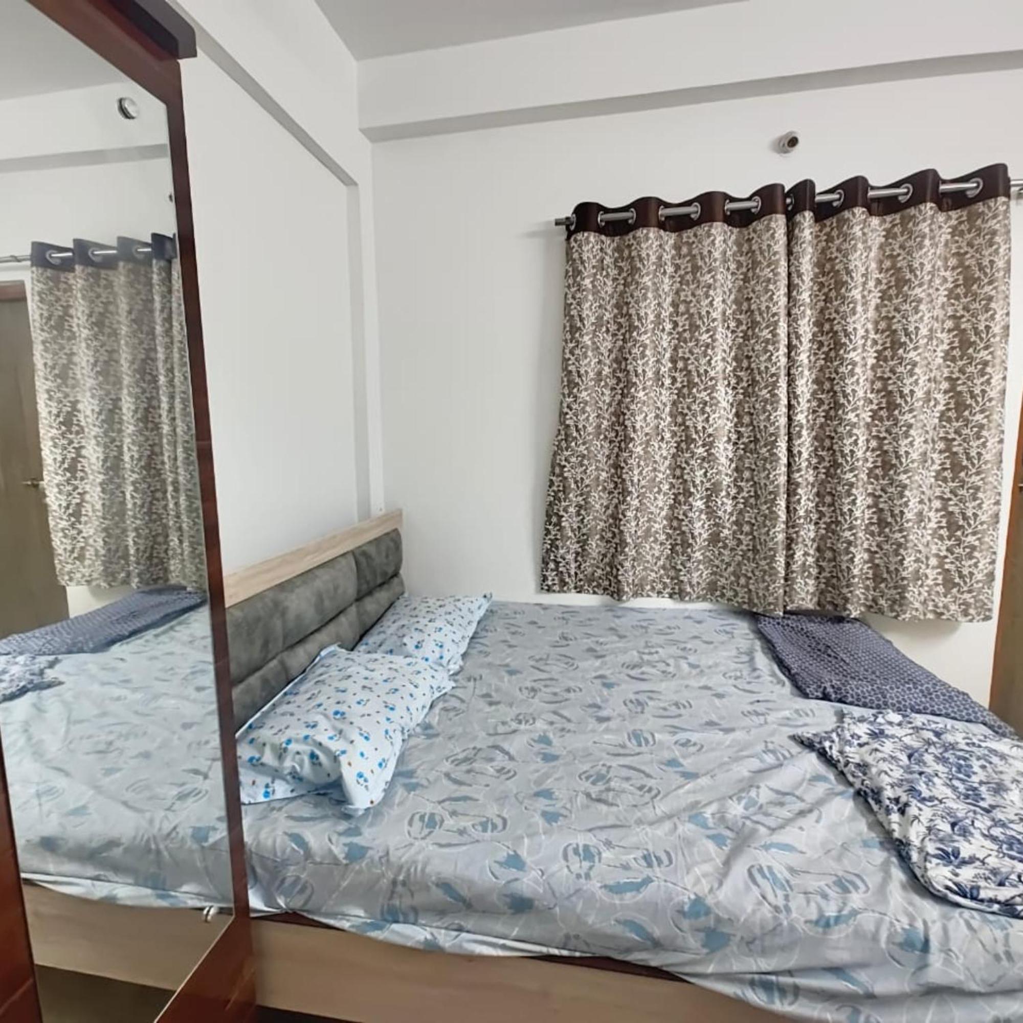 Avena 2bhk Flat Annapurna Near Airport *