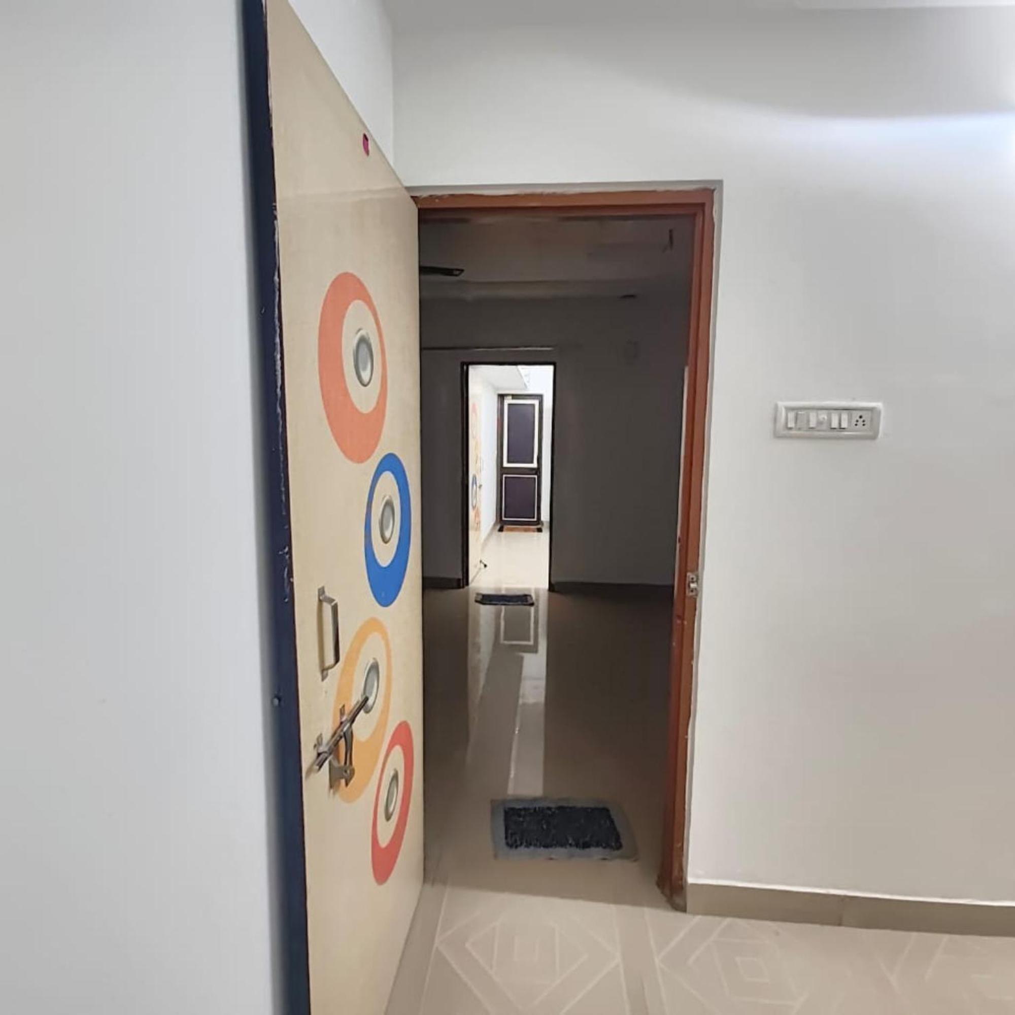 Apartment Avena 2bhk Flat Annapurna Near Airport *