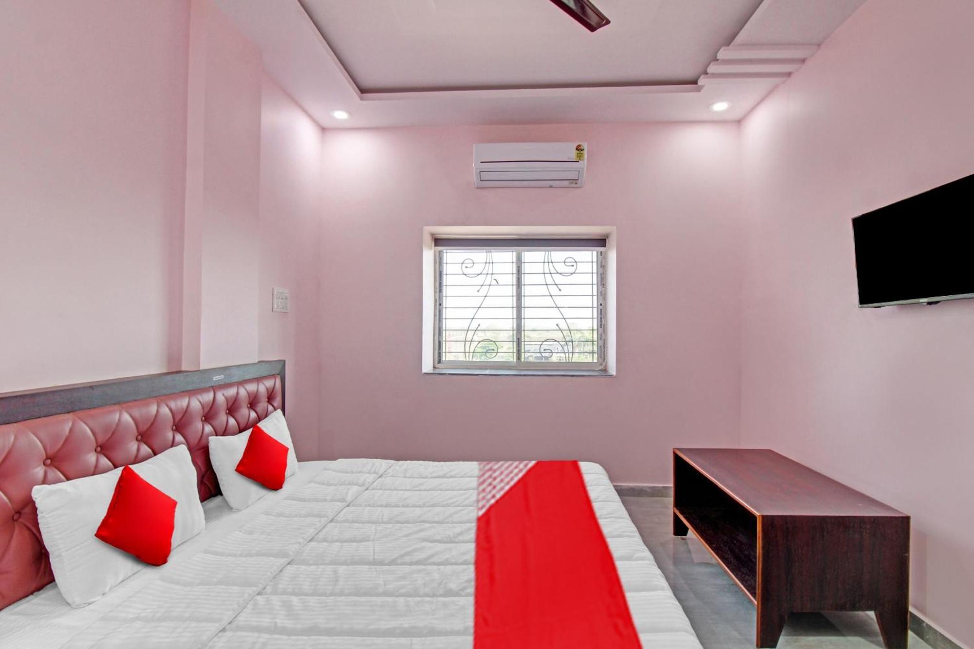 Hotel O Hotel Anand In Hotel 4*