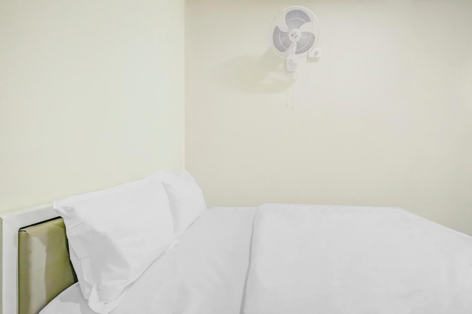 Hotel O Radhe Krishna