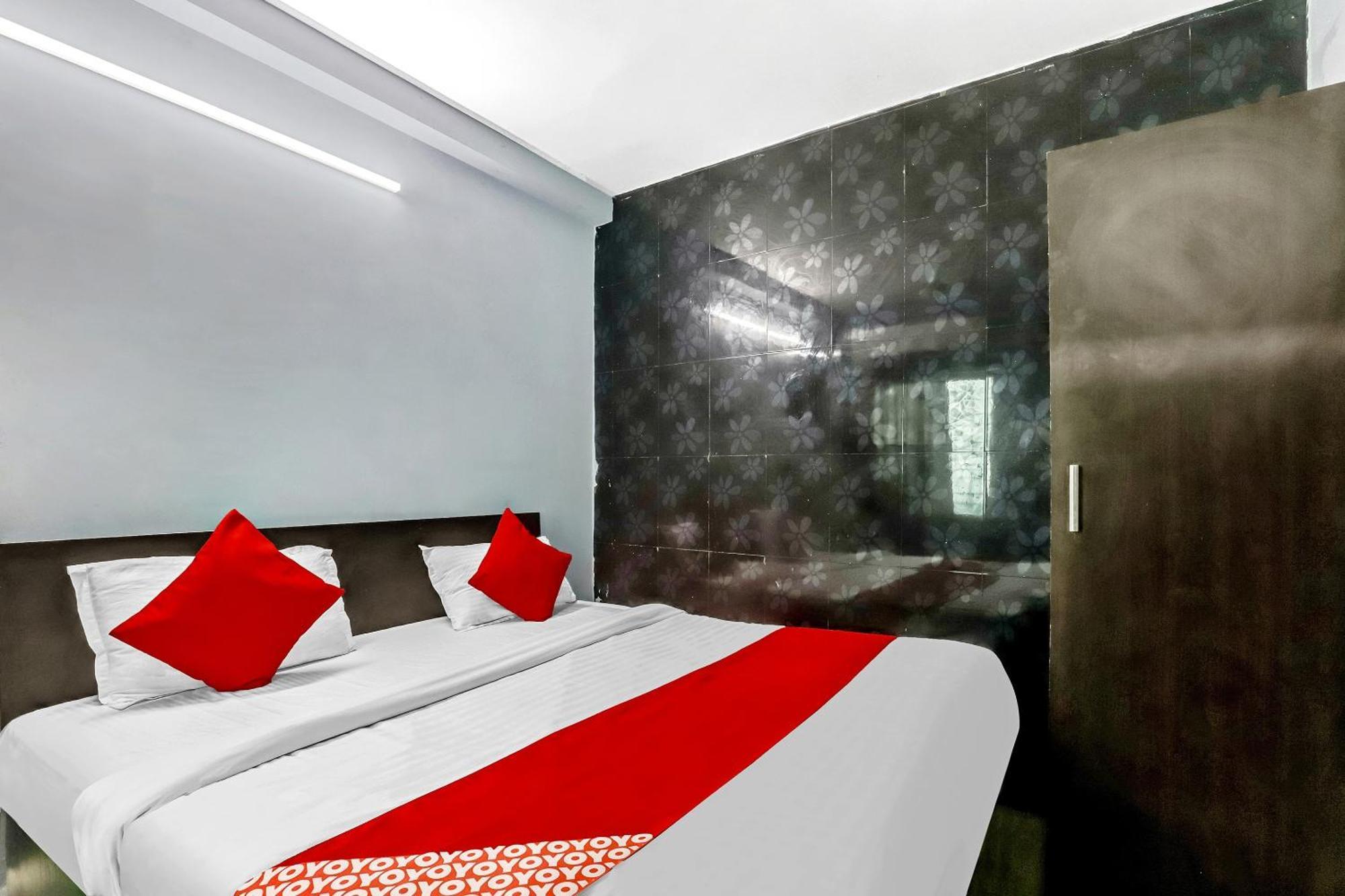 O Chintamani Service Hotel
