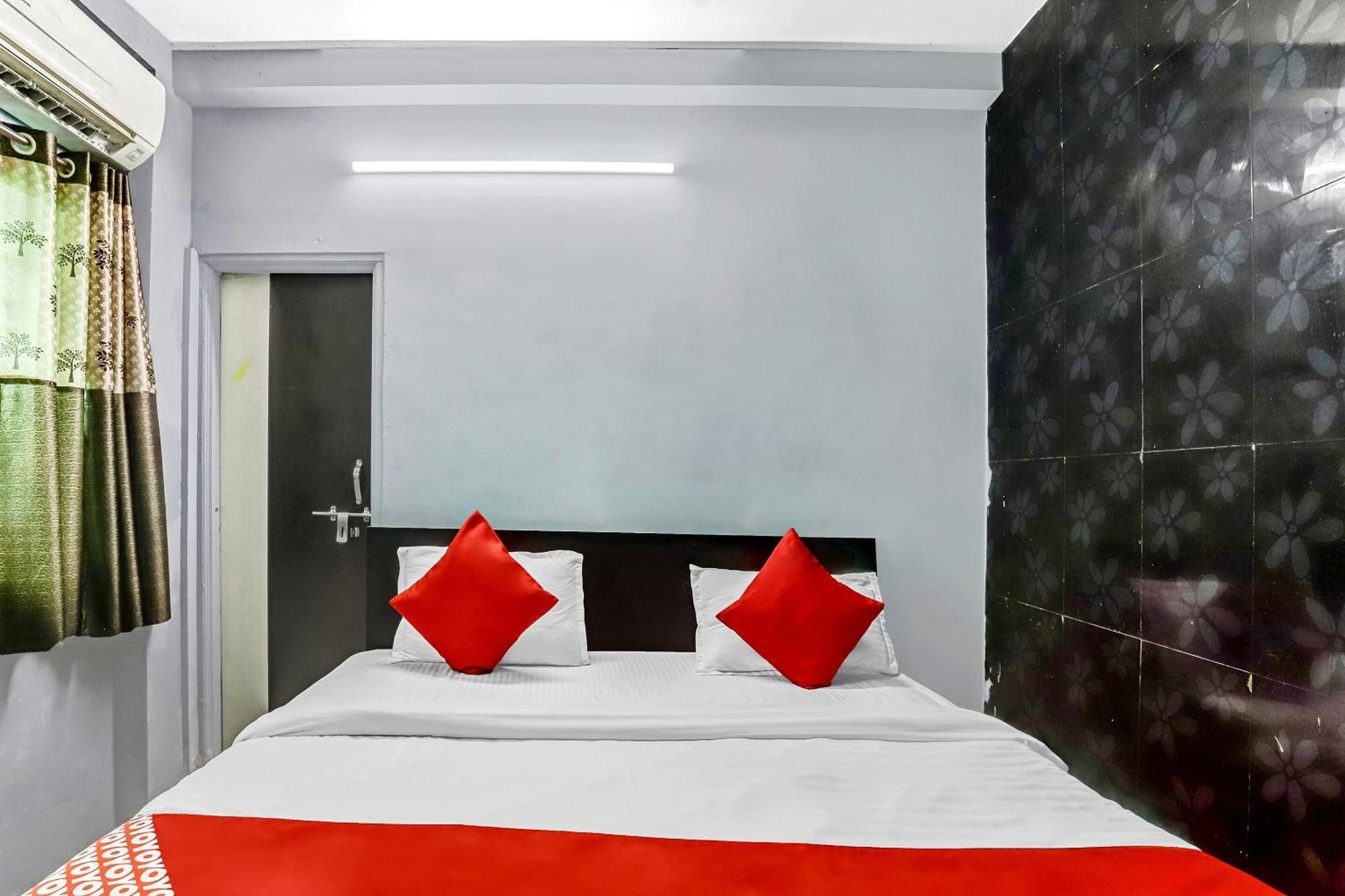 Hotel O Chintamani Service