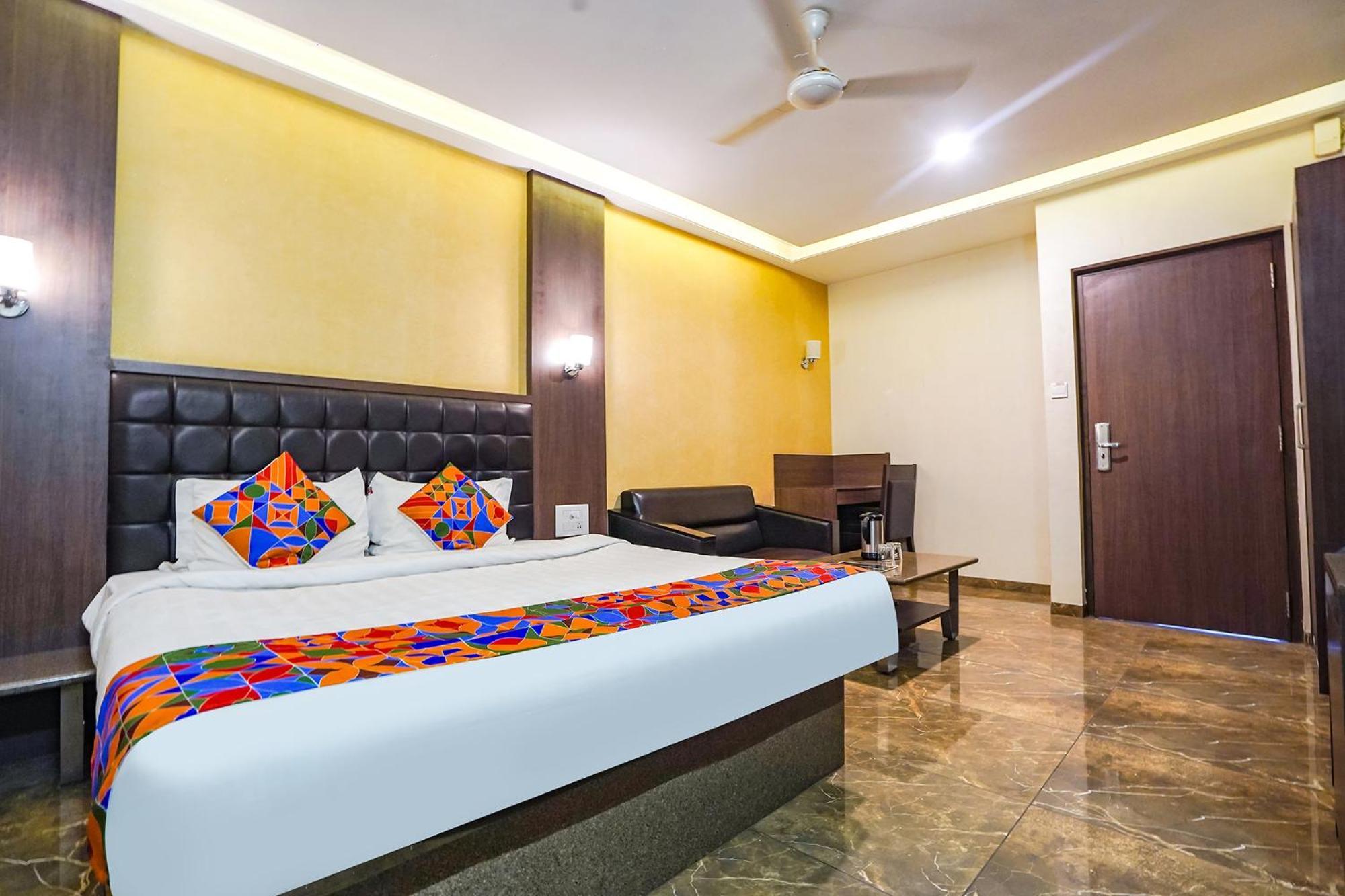 Fabhotel Jagannath - Nr Platinum Hospital, Sitabuldi Nagpur