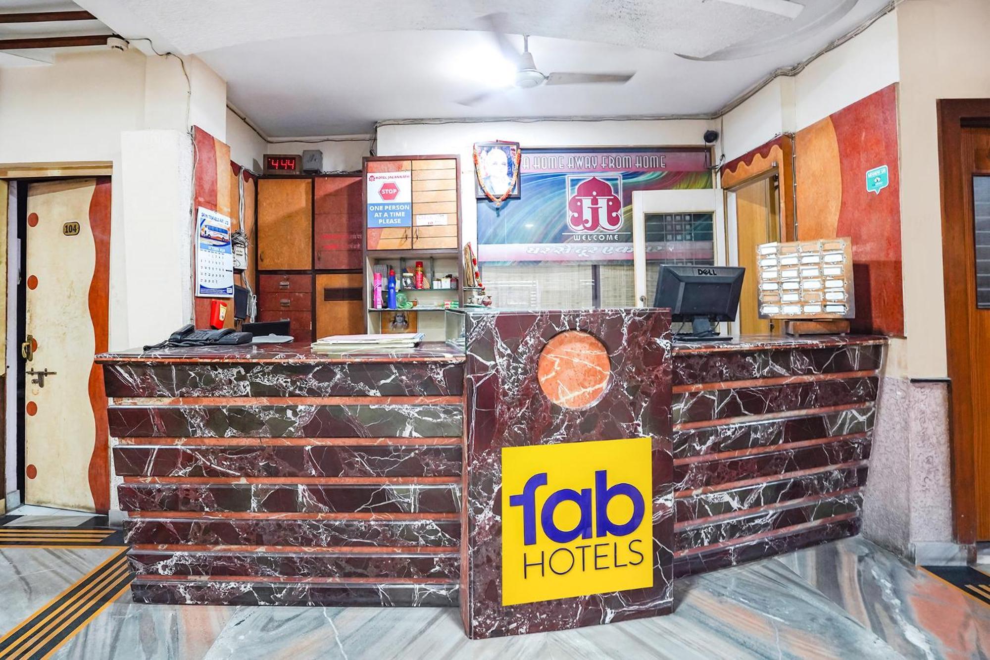 Fabhotel Jagannath - Nr Platinum Hospital, Sitabuldi