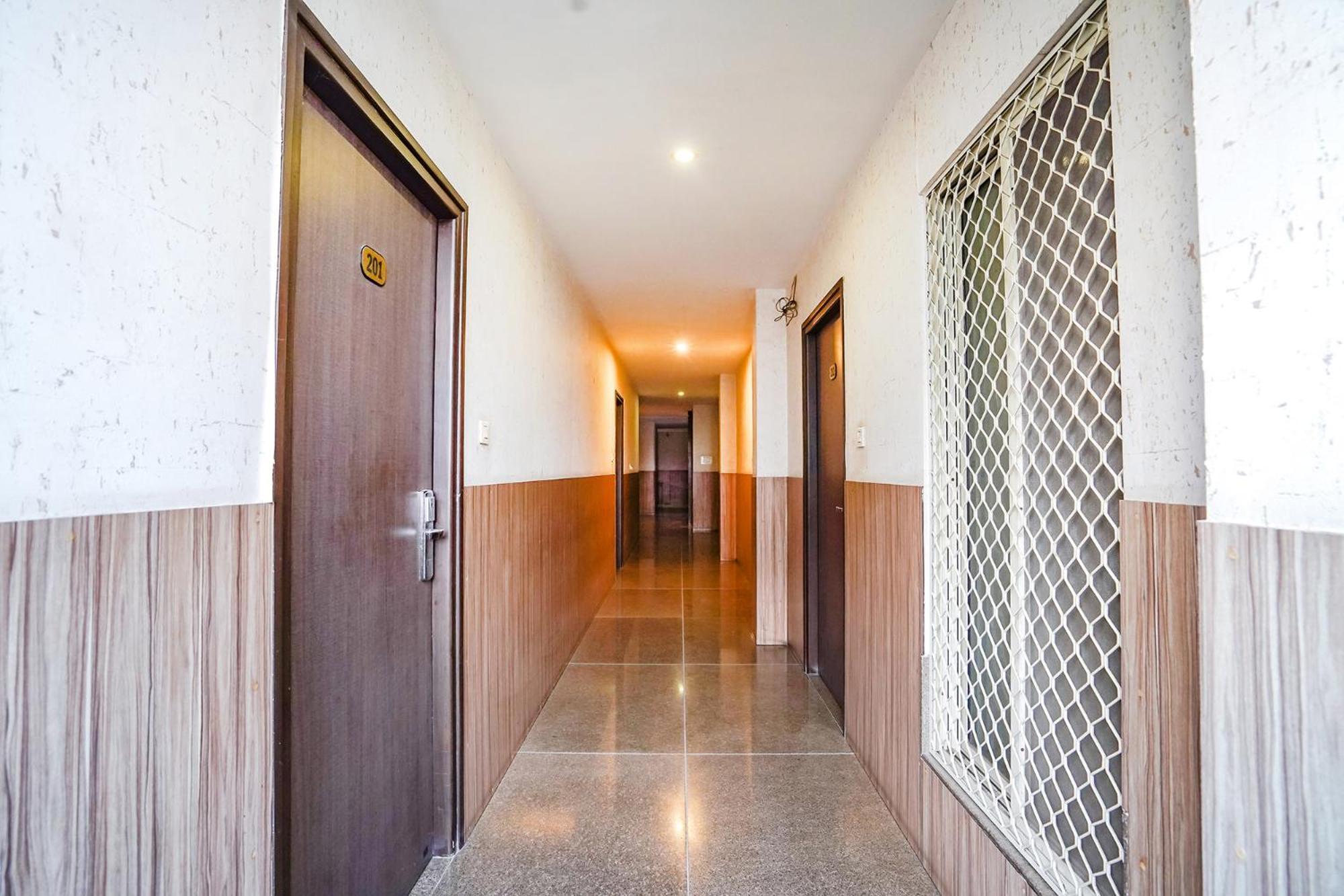 Fabhotel Jagannath - Nr Platinum Hospital, Sitabuldi Nagpur